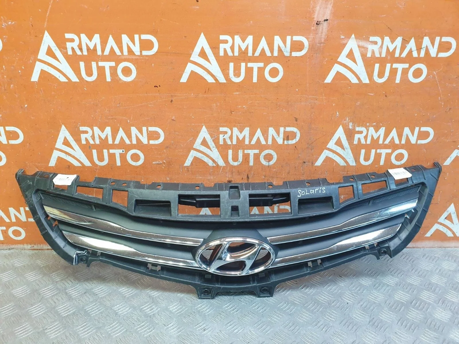 Решетка радиатора Hyundai Solaris 2014-2017