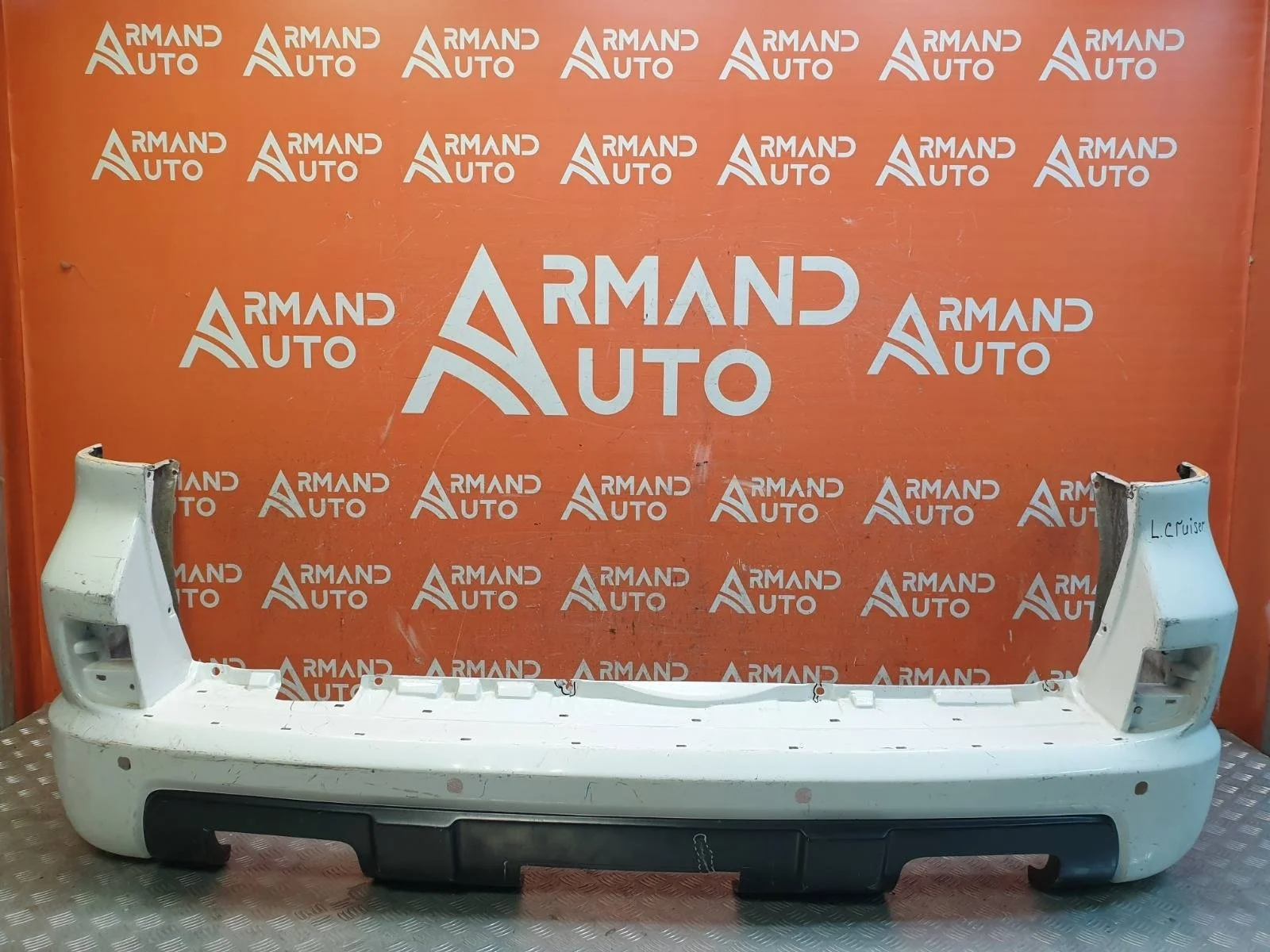 Бампер Toyota Land Cruiser 2007-2015