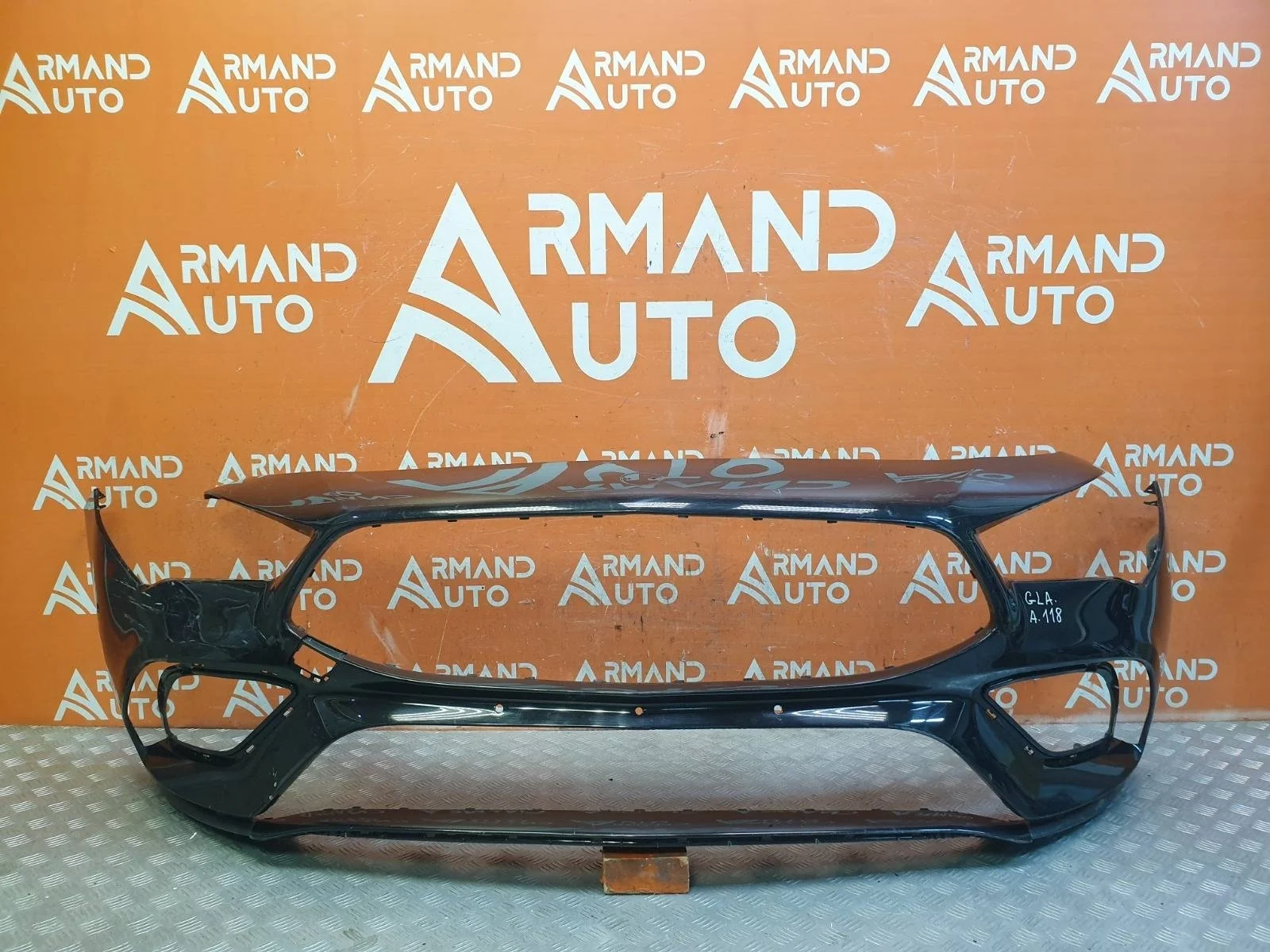Бампер Mercedes CLA-Class 2019-нв C118