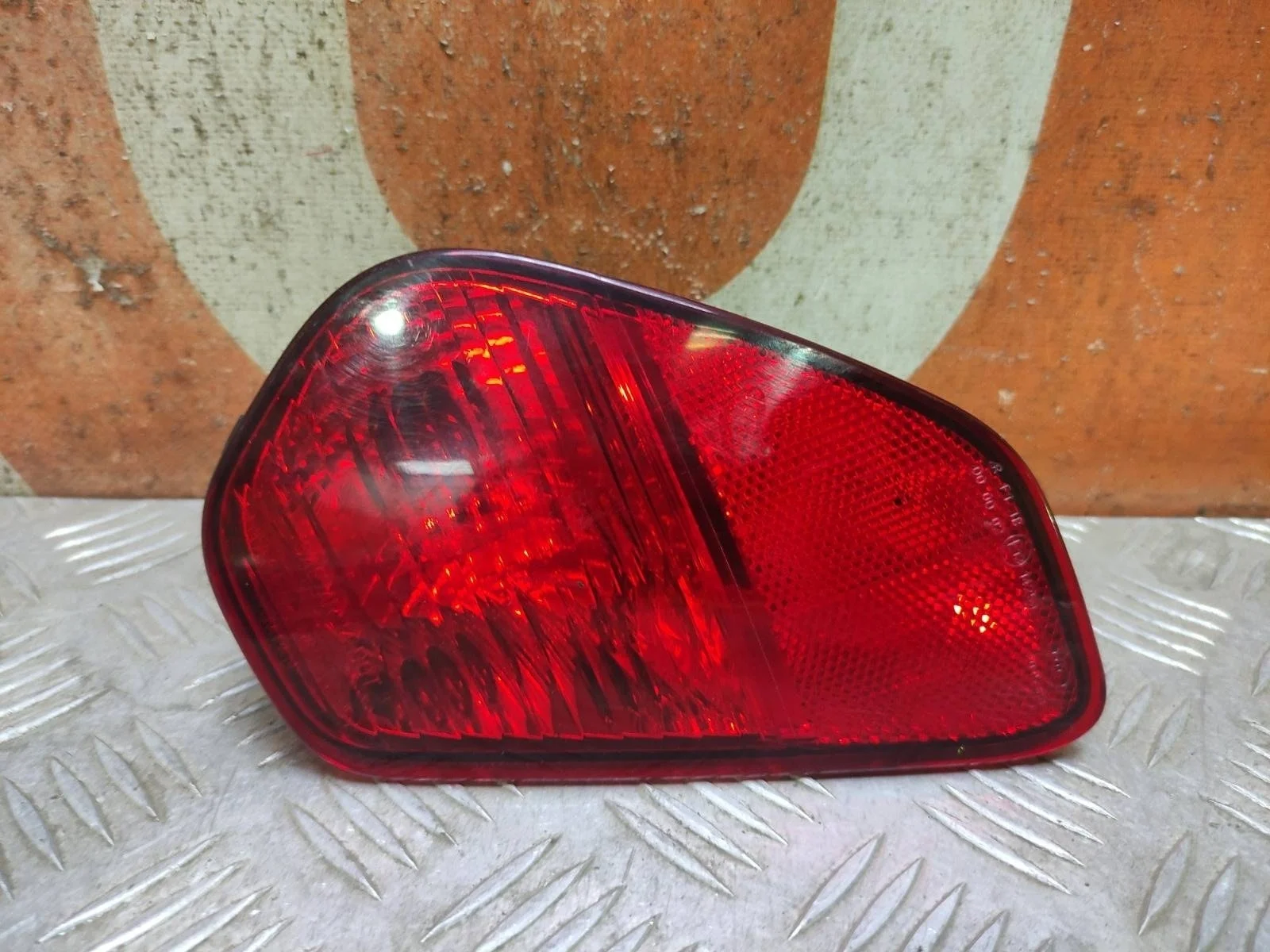 Фонарь противотуманный Mitsubishi Outlander 2015-нв 3