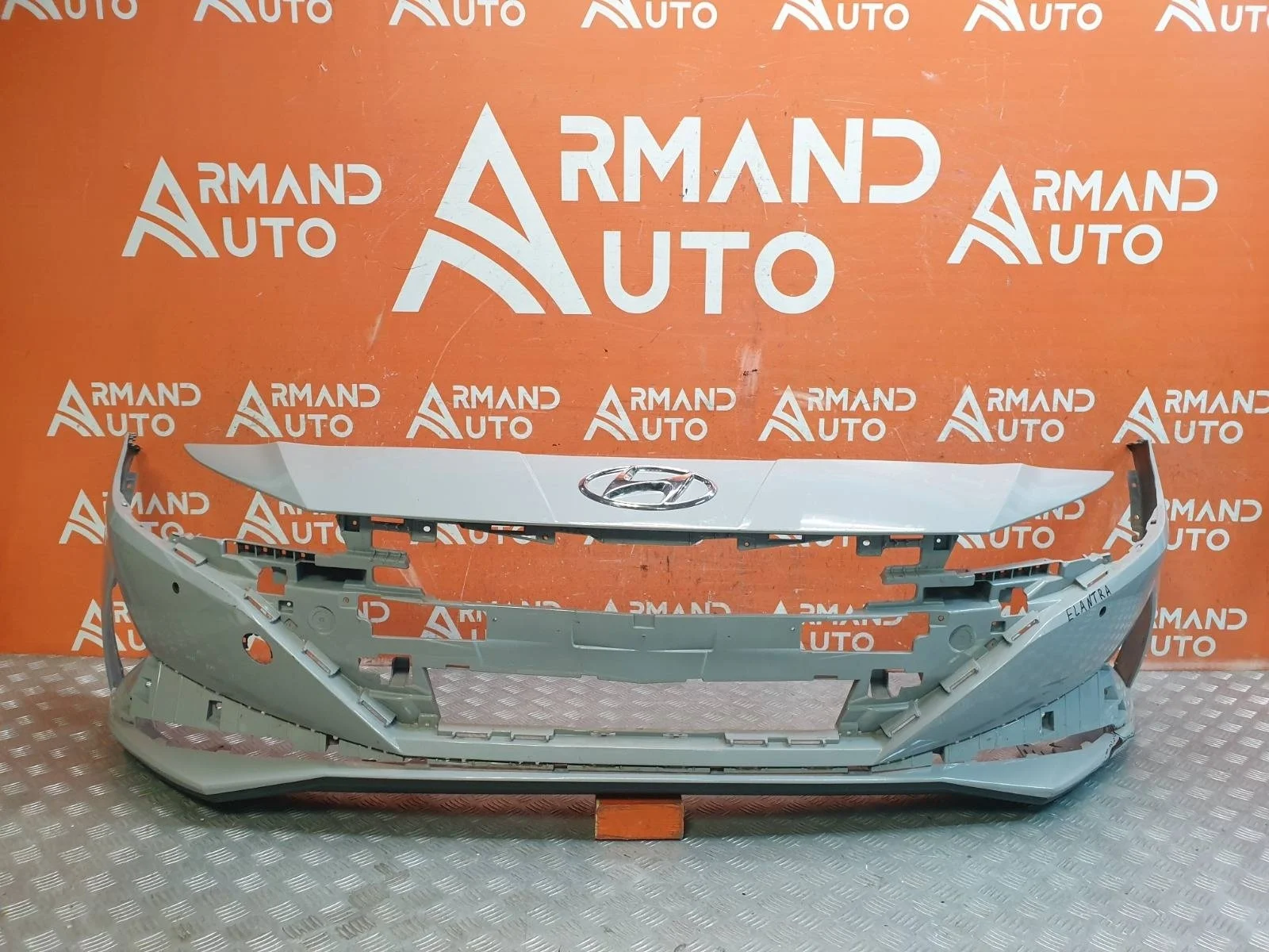Бампер Hyundai Elantra 2020-нв 7 CN7
