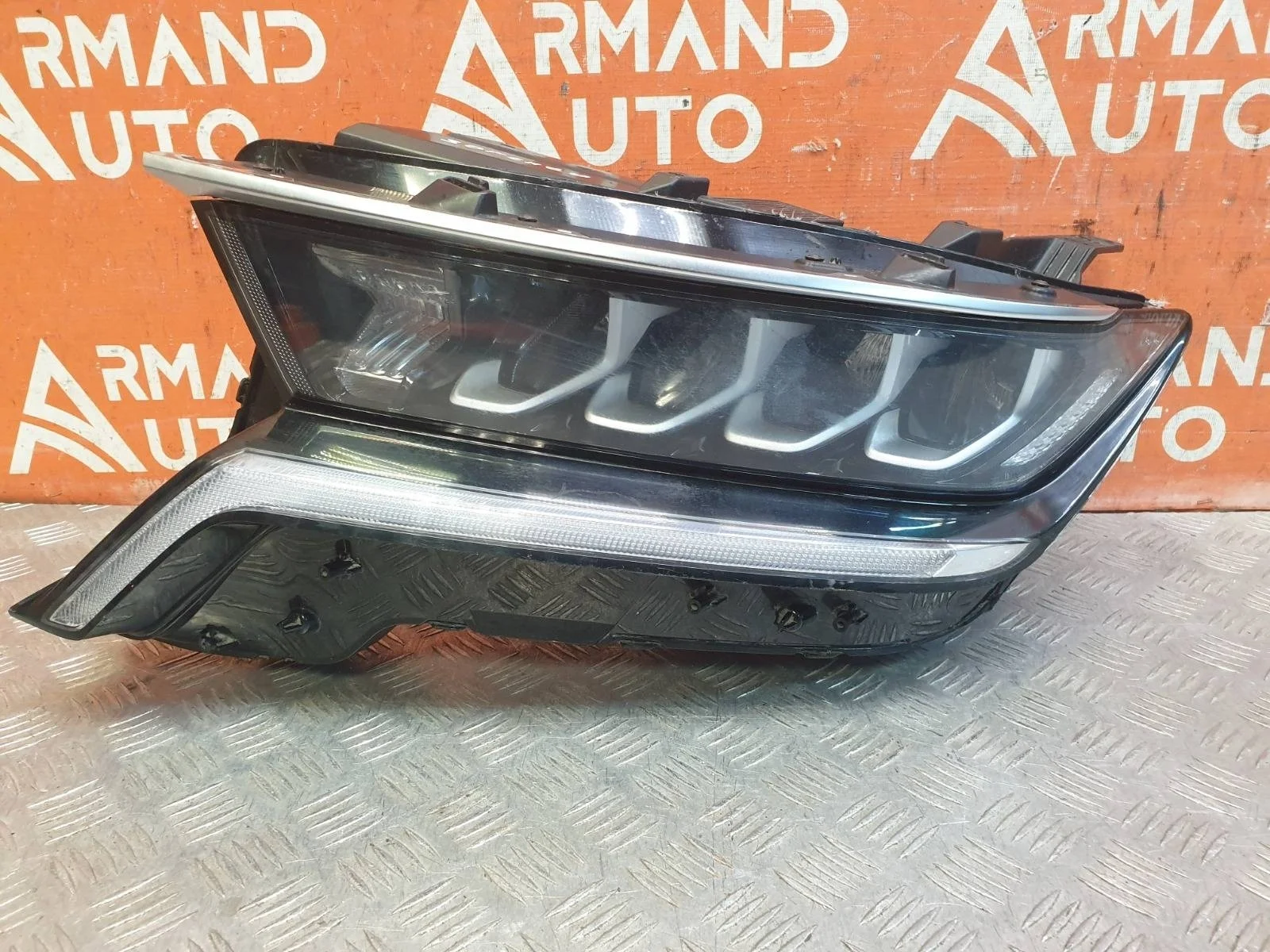 Фара Kia Sorento 2020-нв 4