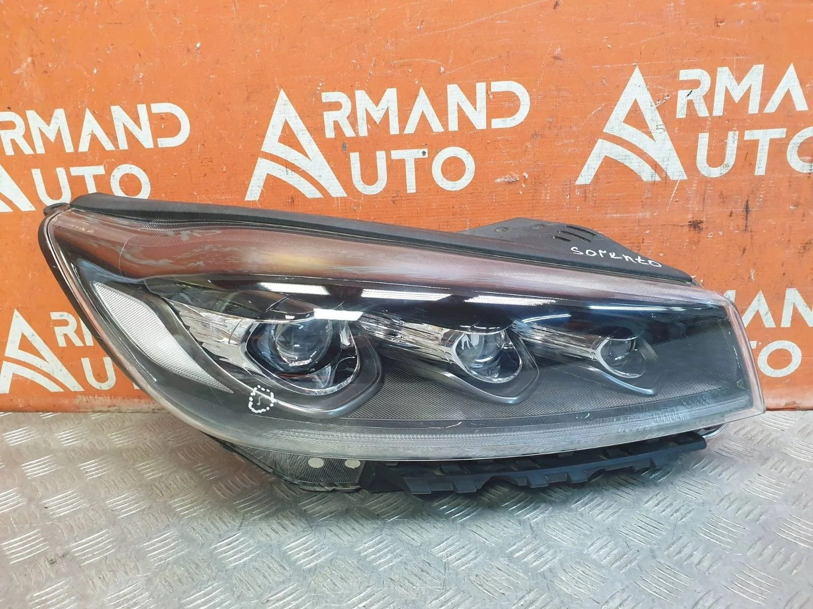 Фара KIA Sorento 2017-2020 3 Prime UM