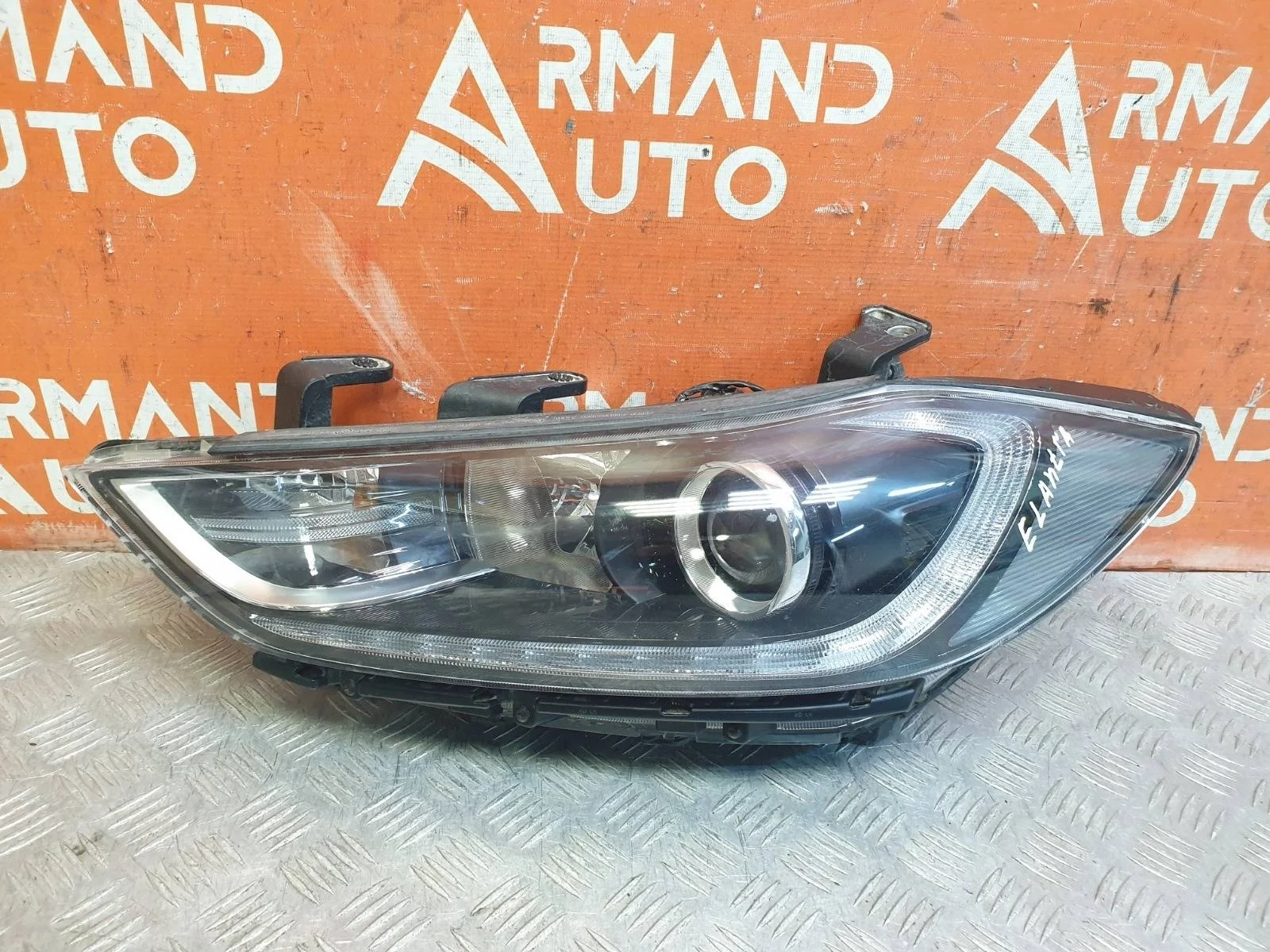 Фара Hyundai Elantra 2015-2019 6 AD