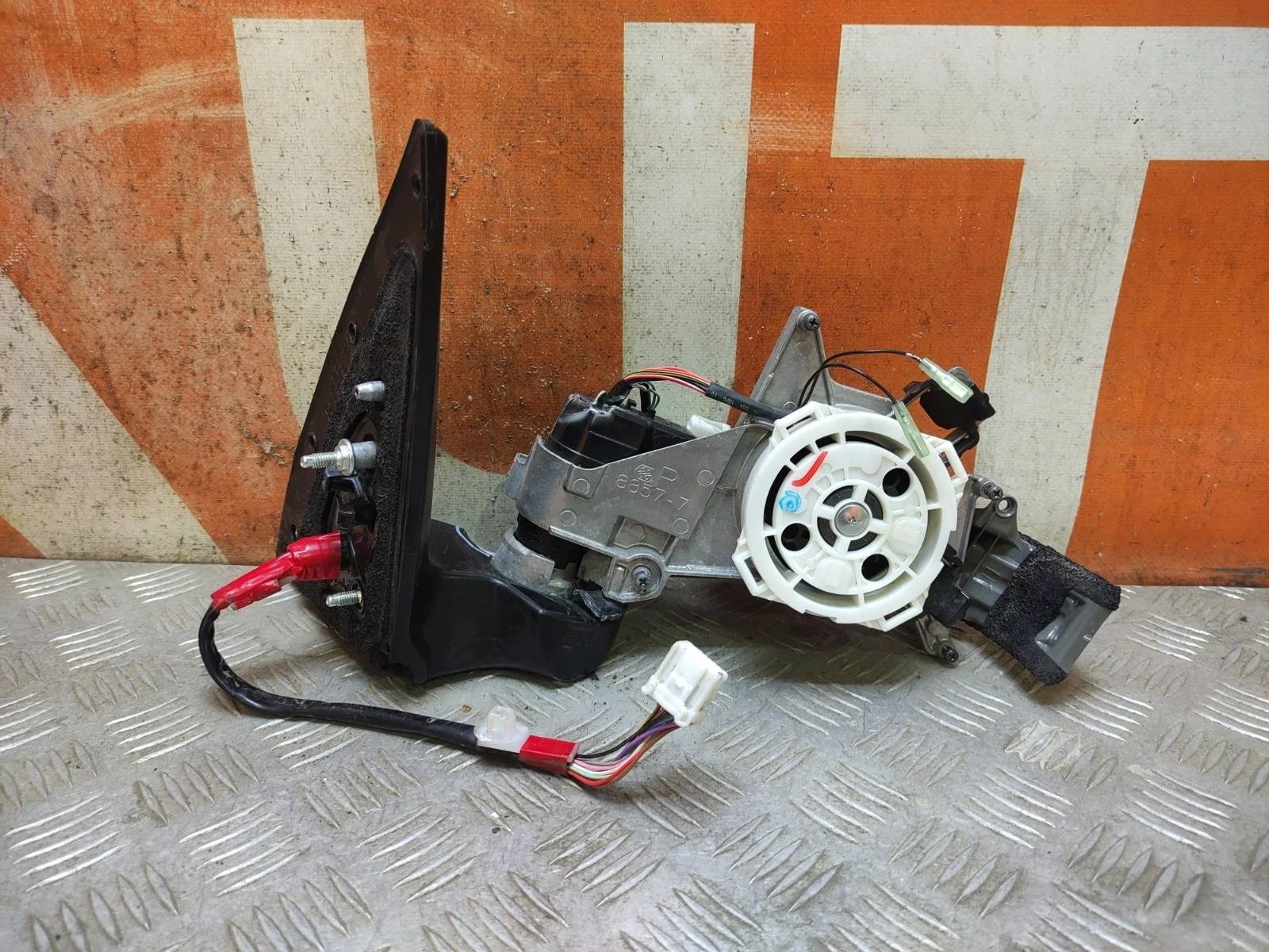 Зеркало Toyota Land Cruiser Prado 2017-нв 150