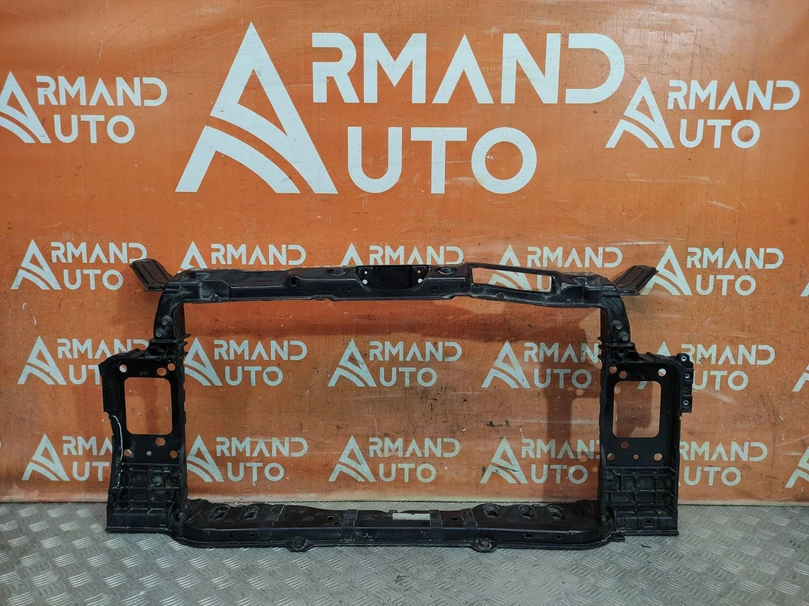 Панель передняя (суппорт радиатора) Kia Ceed 2012-2018 JD