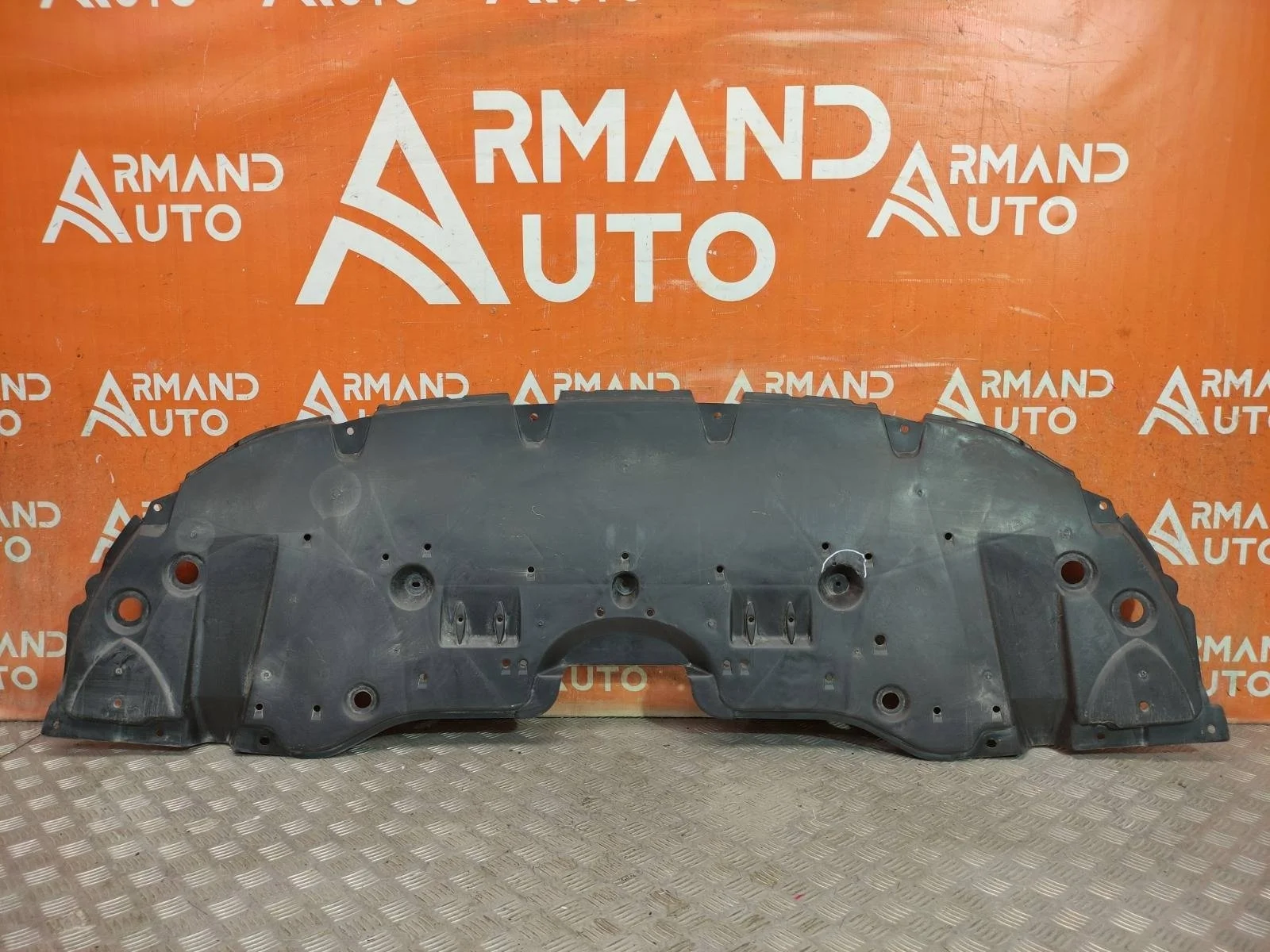 Пыльник бампера Toyota Camry 2020-нв 8 XV70