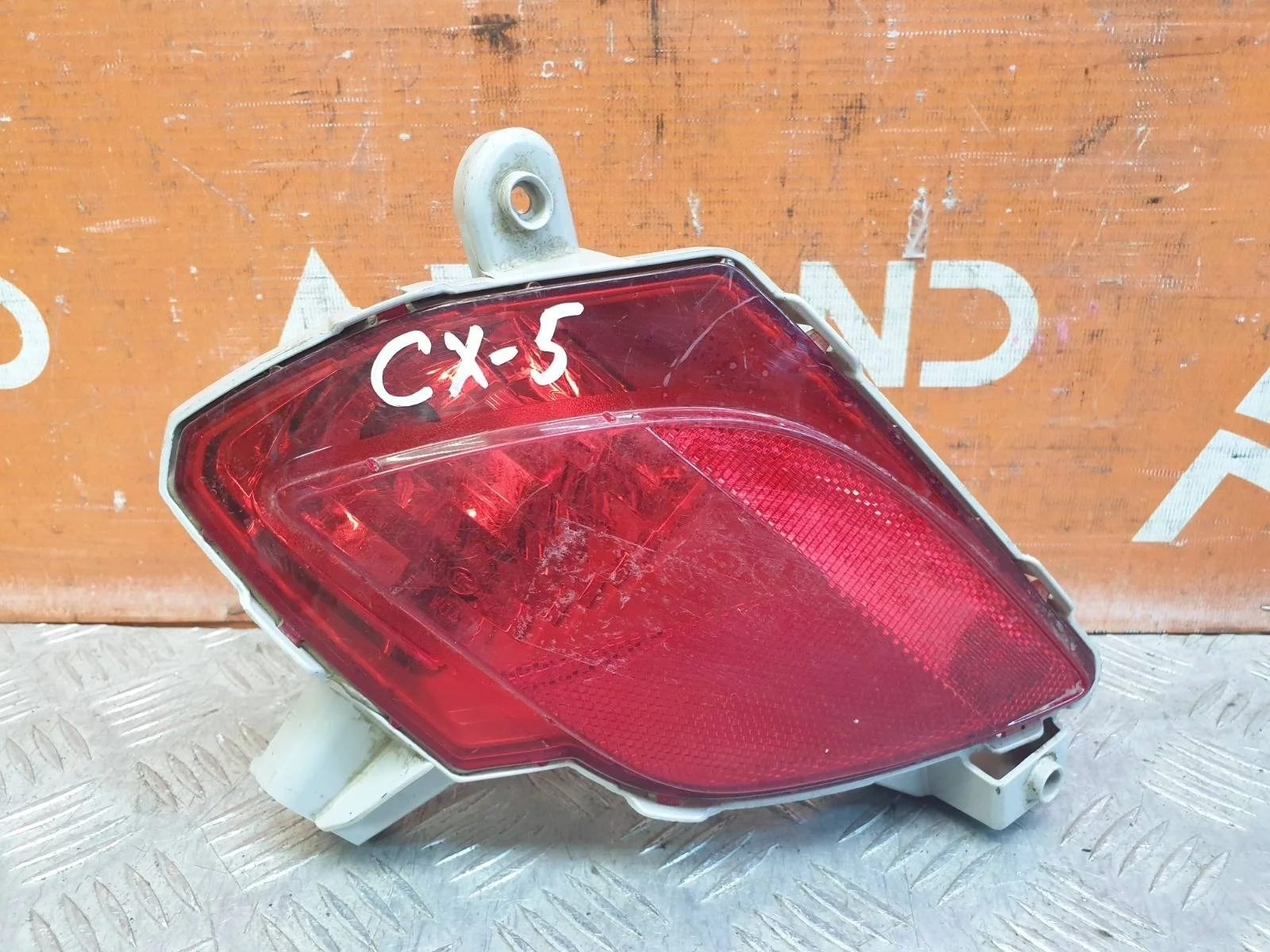 Фонарь противотуманный Mazda CX-5 2011-2017