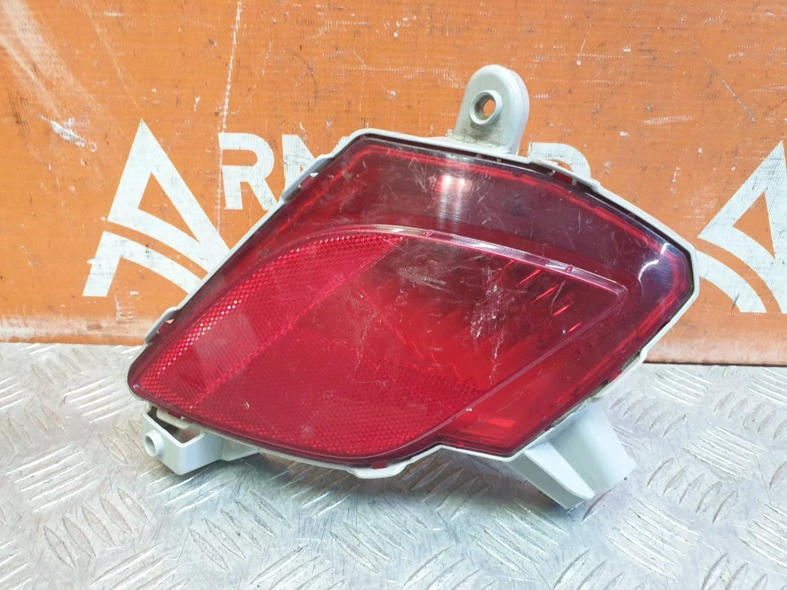 Отражатель Mazda CX-5 2011-2017