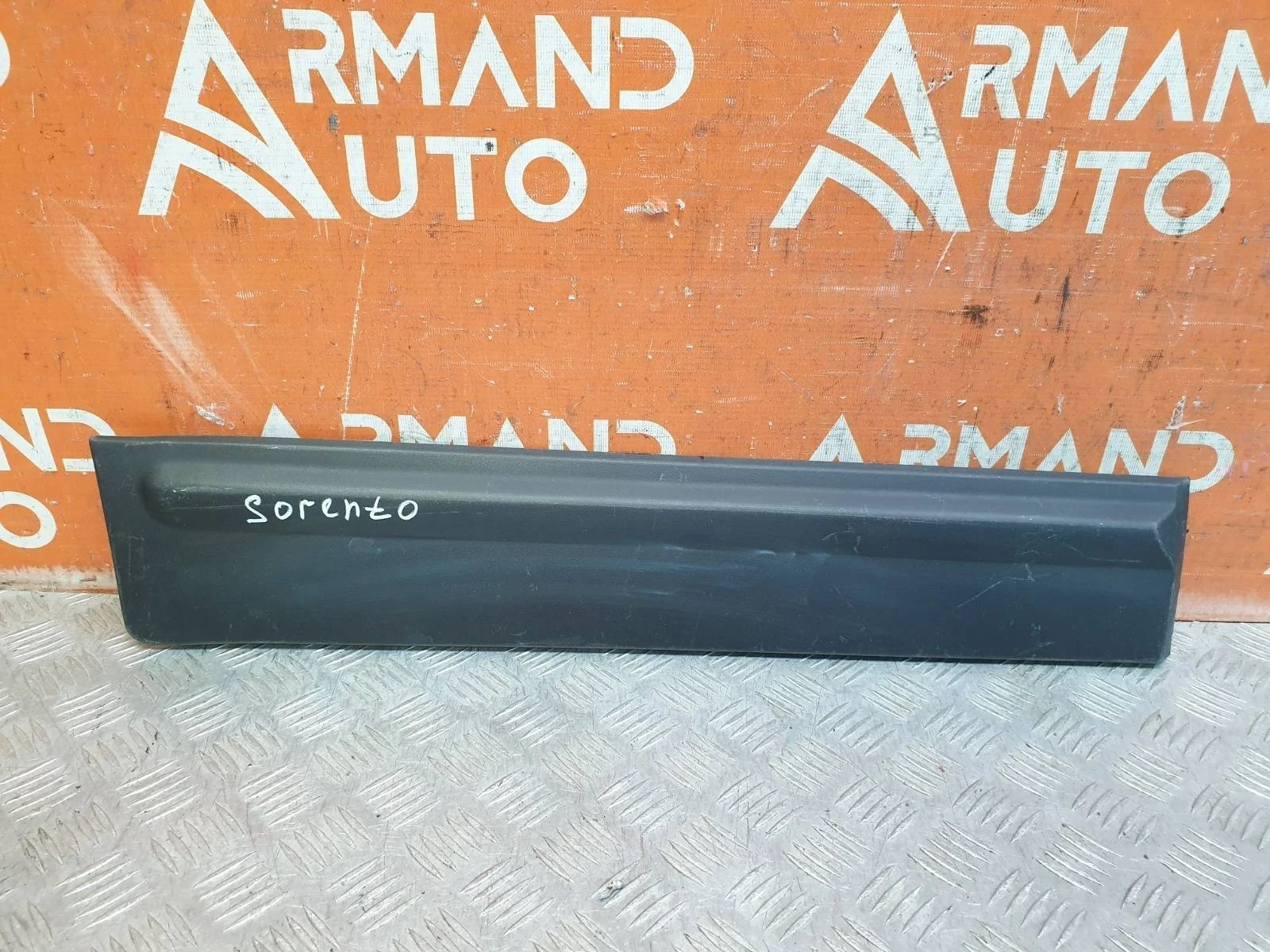 Молдинг двери KIA Sorento 2009-2019 XM