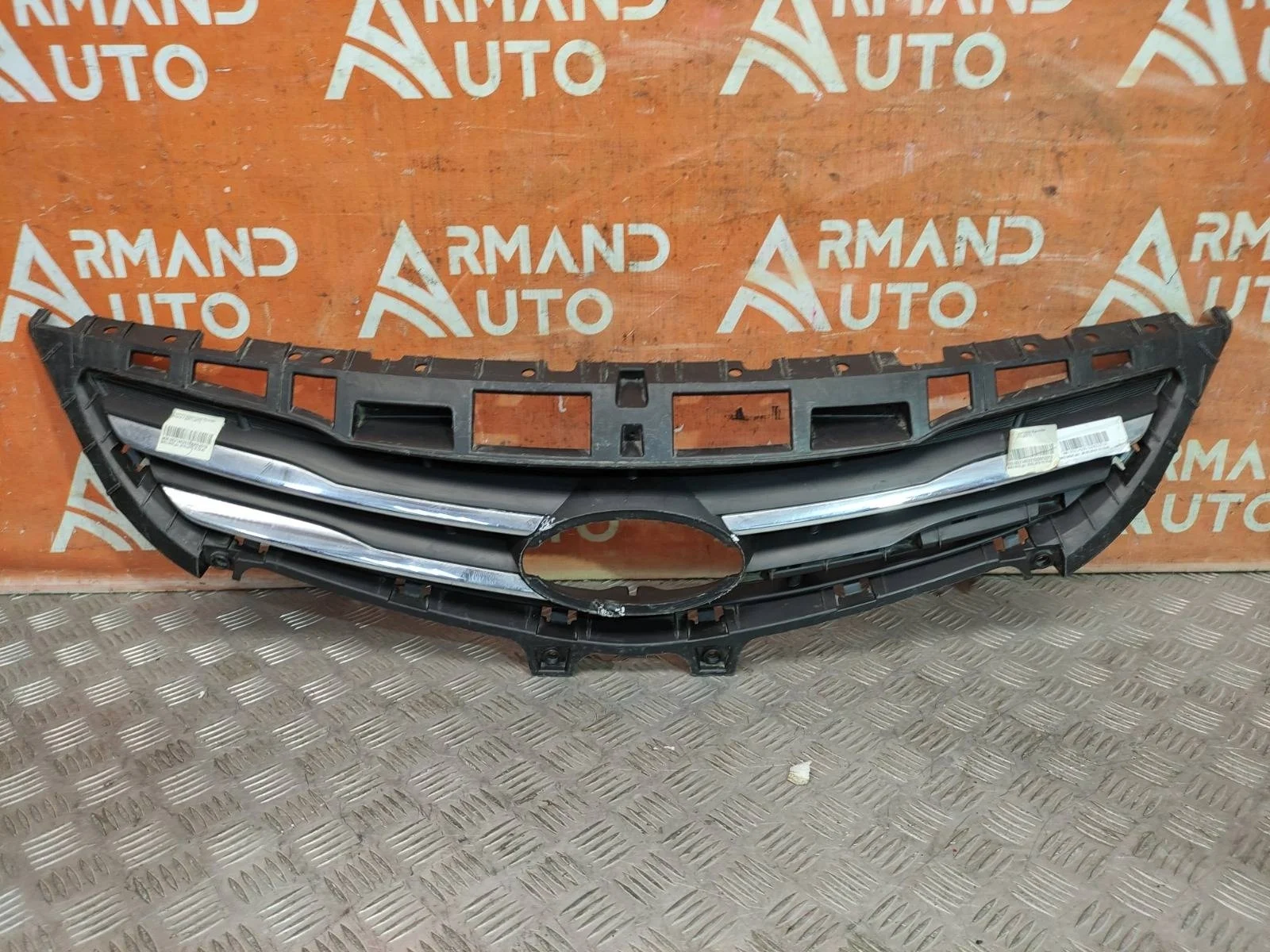 Решетка радиатора Hyundai Solaris 2014-2017