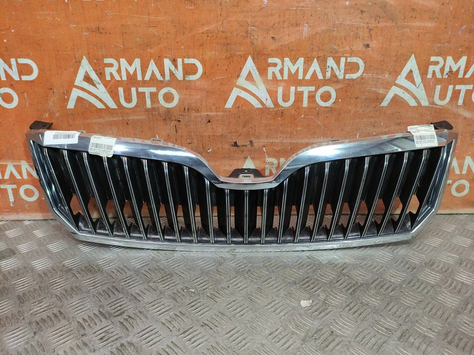 Решетка радиатора Skoda Superb 2013-2015