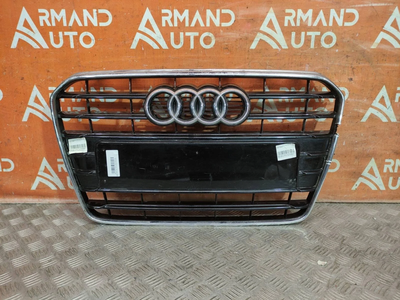 Решетка радиатора AUDI A5 2011-2016 8T