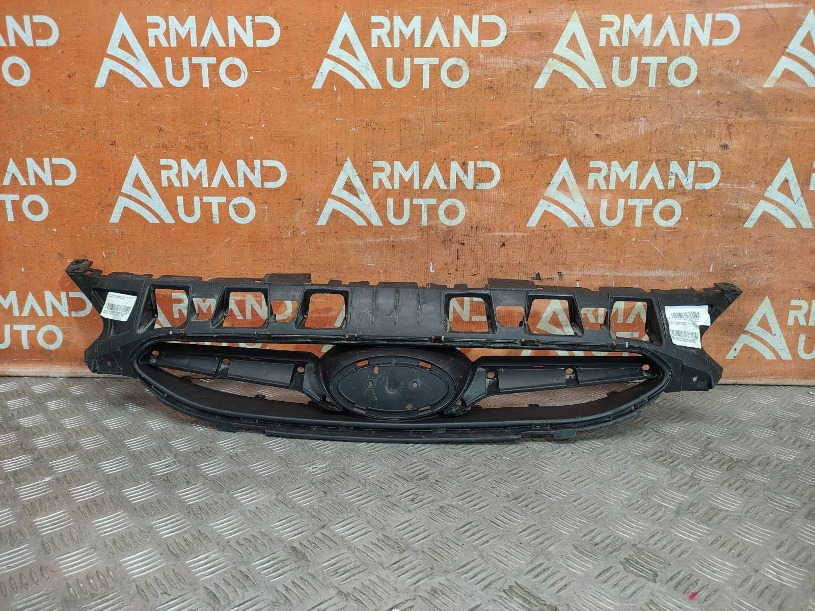 Решетка радиатора Hyundai Solaris 2010-2014