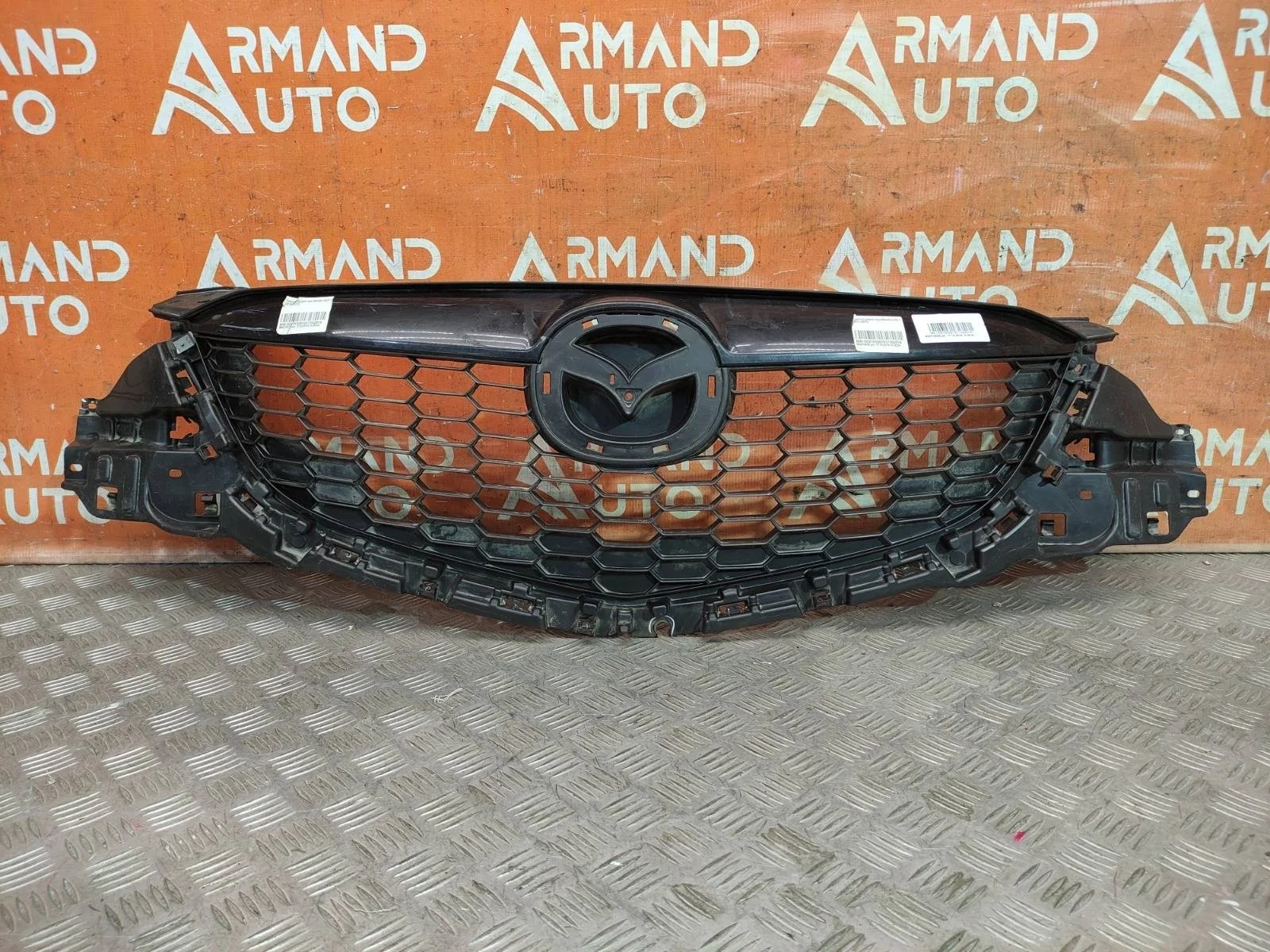 Решетка радиатора MAZDA CX-5 2011-2015
