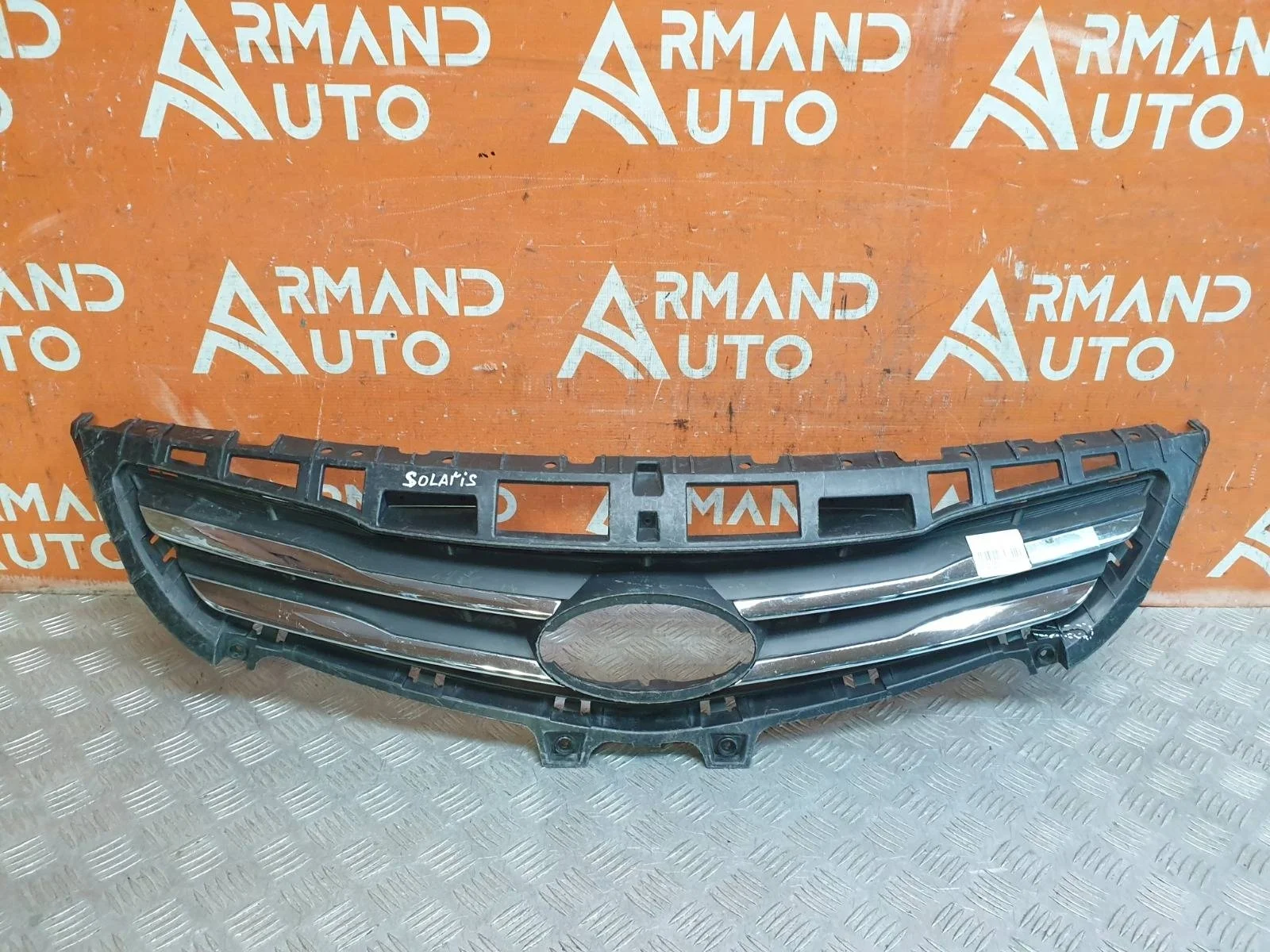 Решетка радиатора Hyundai Solaris 2014-2017