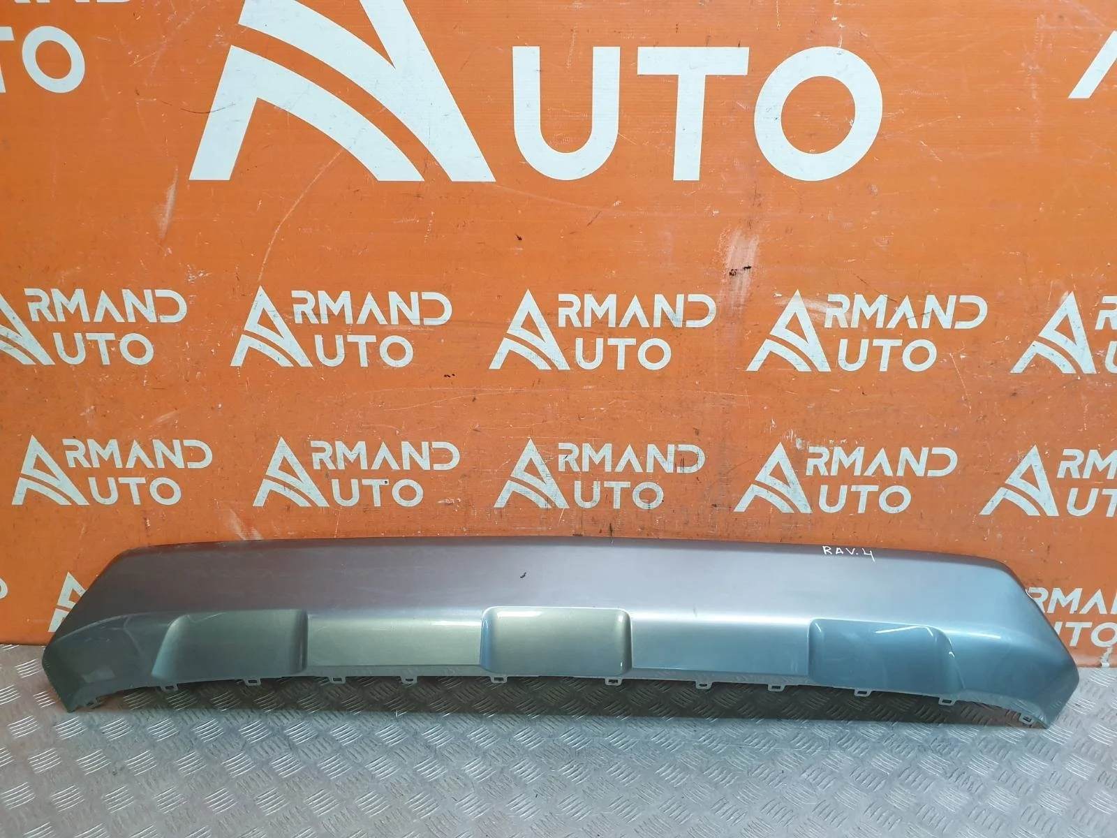 Накладка бампера Toyota RAV4 2018-нв 5 XA50