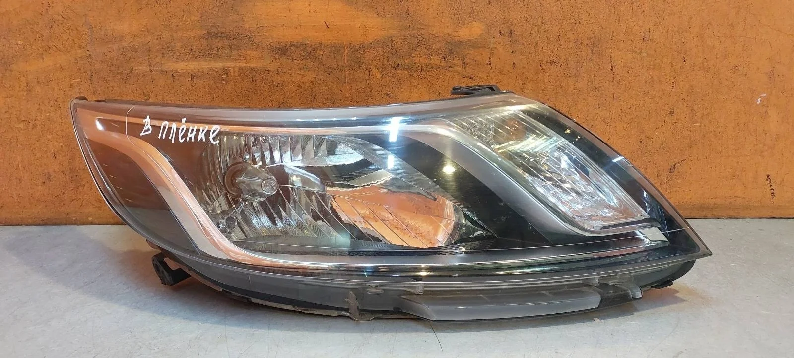 Фара Kia Rio 2011-2015 3 QB