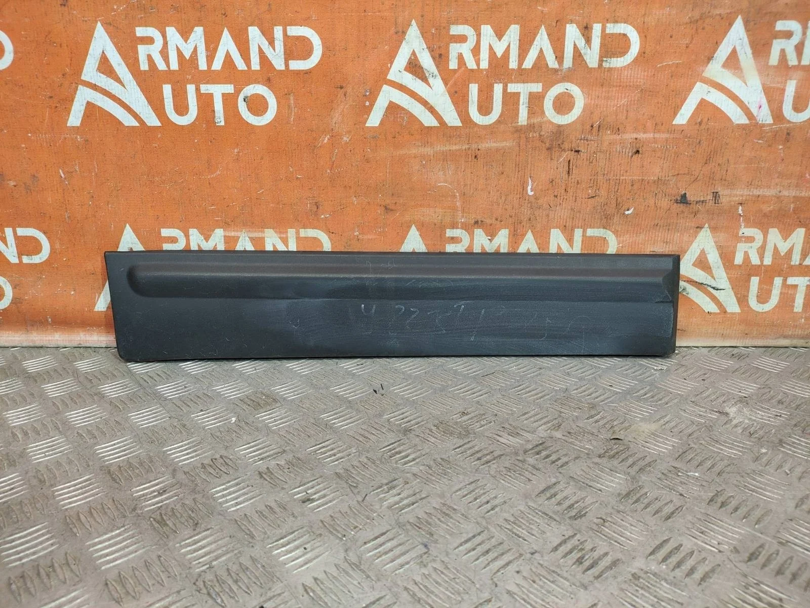 Молдинг двери KIA Sorento 2009-2019 XM