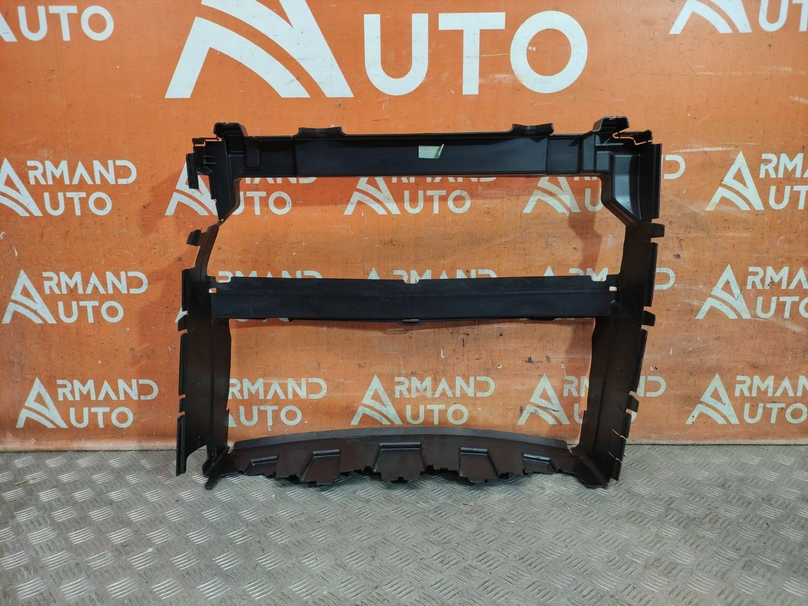 Воздуховод радиатора Land Rover Range 2012-2022 4 L405