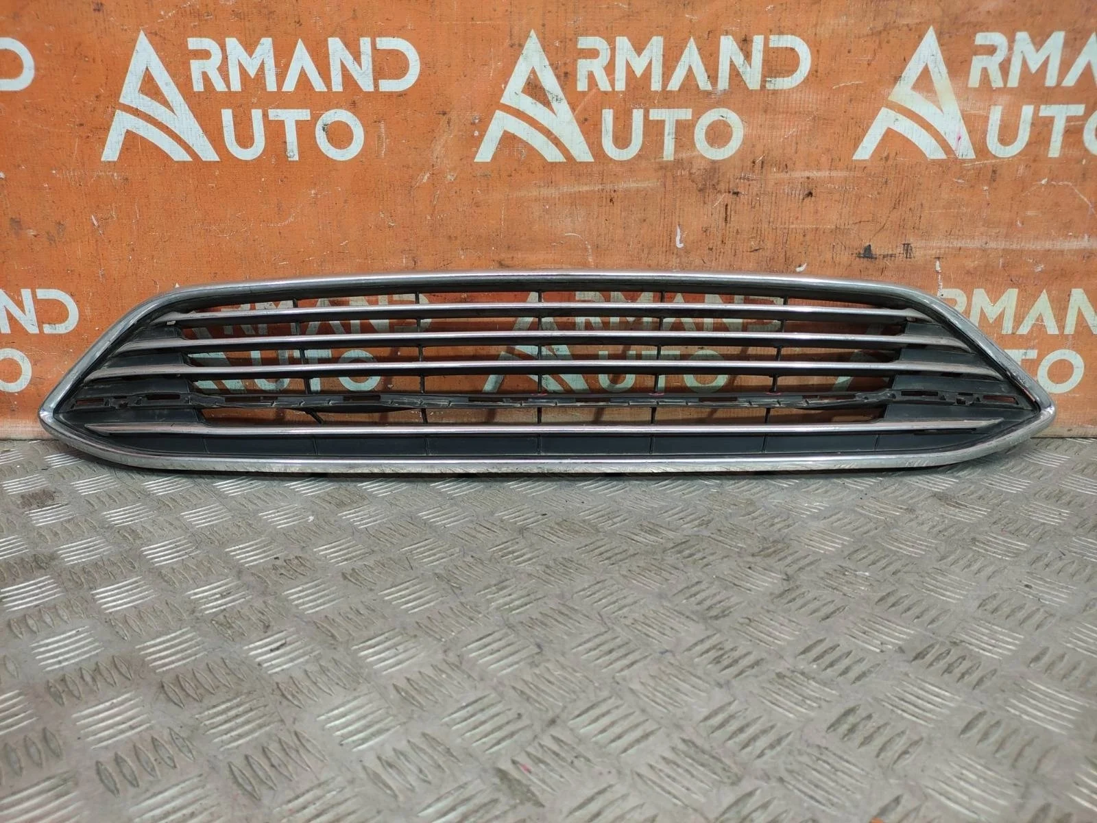 Решетка радиатора Ford Focus 2014-2019 3