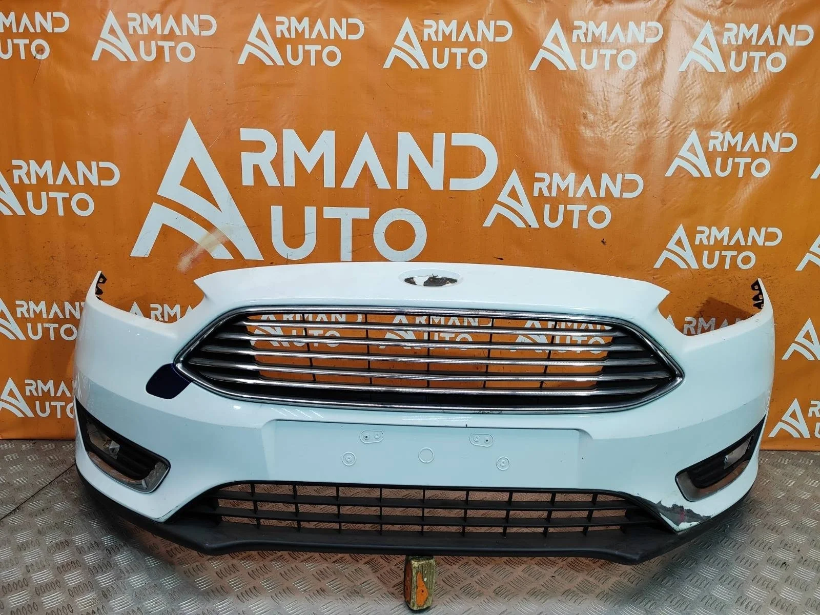 Бампер Ford Focus 2014-2019 3