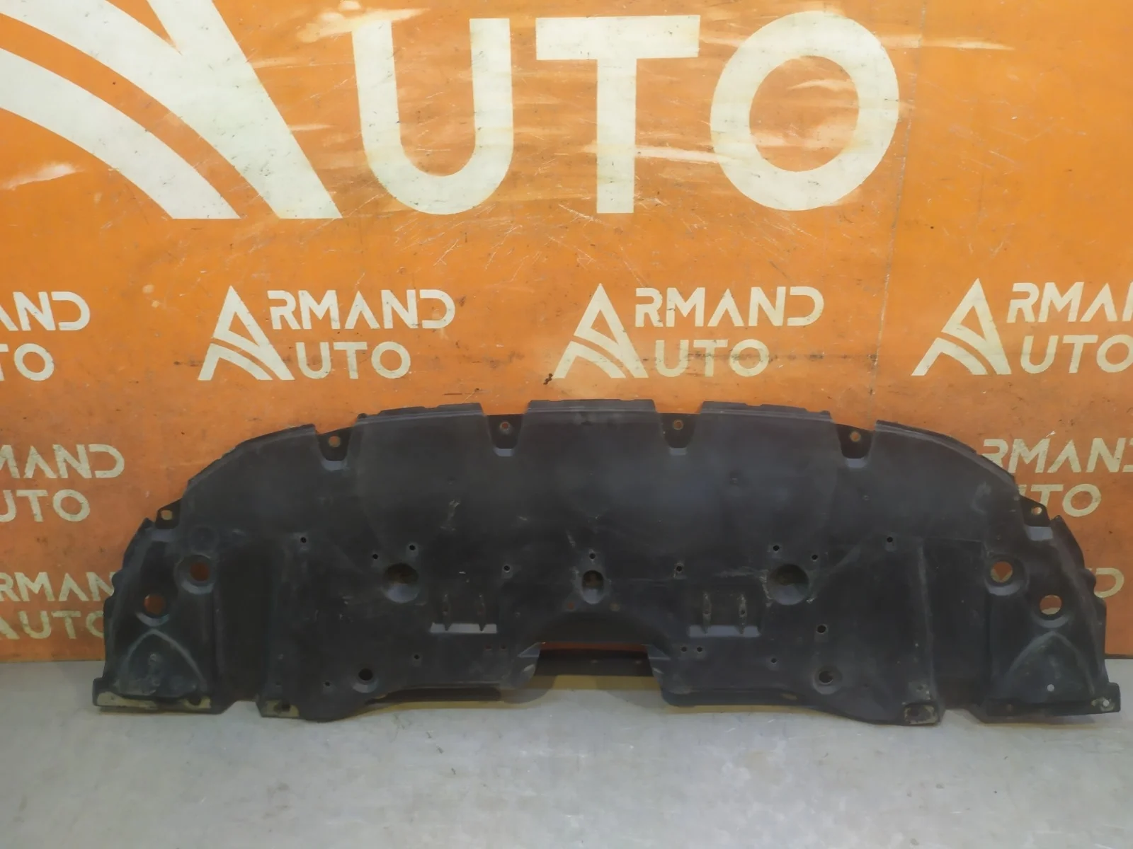 Пыльник бампера TOYOTA Camry 2020-нв 8 XV70