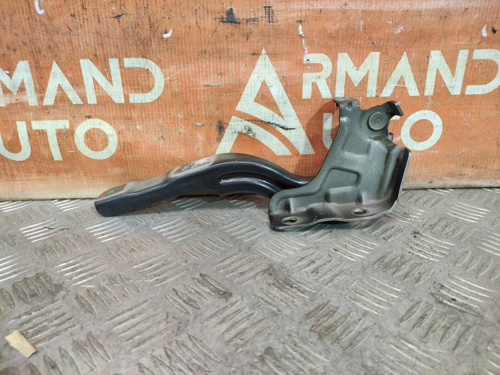 Петля капота Kia RIO 2017-нв 4 FB