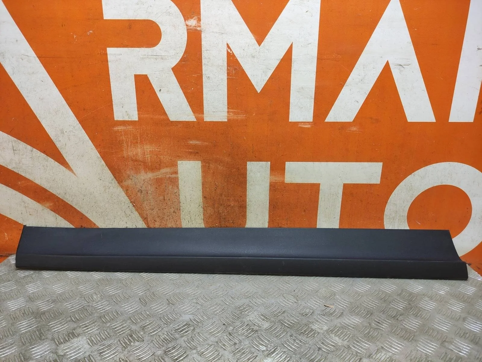 Молдинг двери PORSCHE Cayenne 2017-нв 3 PO536