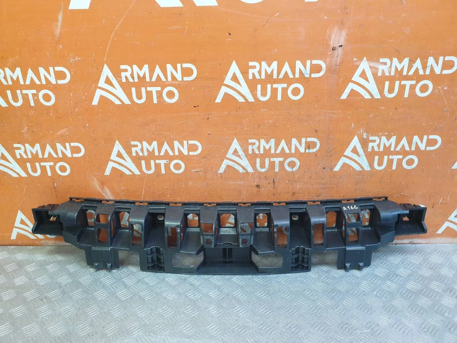 Кронштейн бампера Mercedes GL GLS-Class 2012-2019 X166