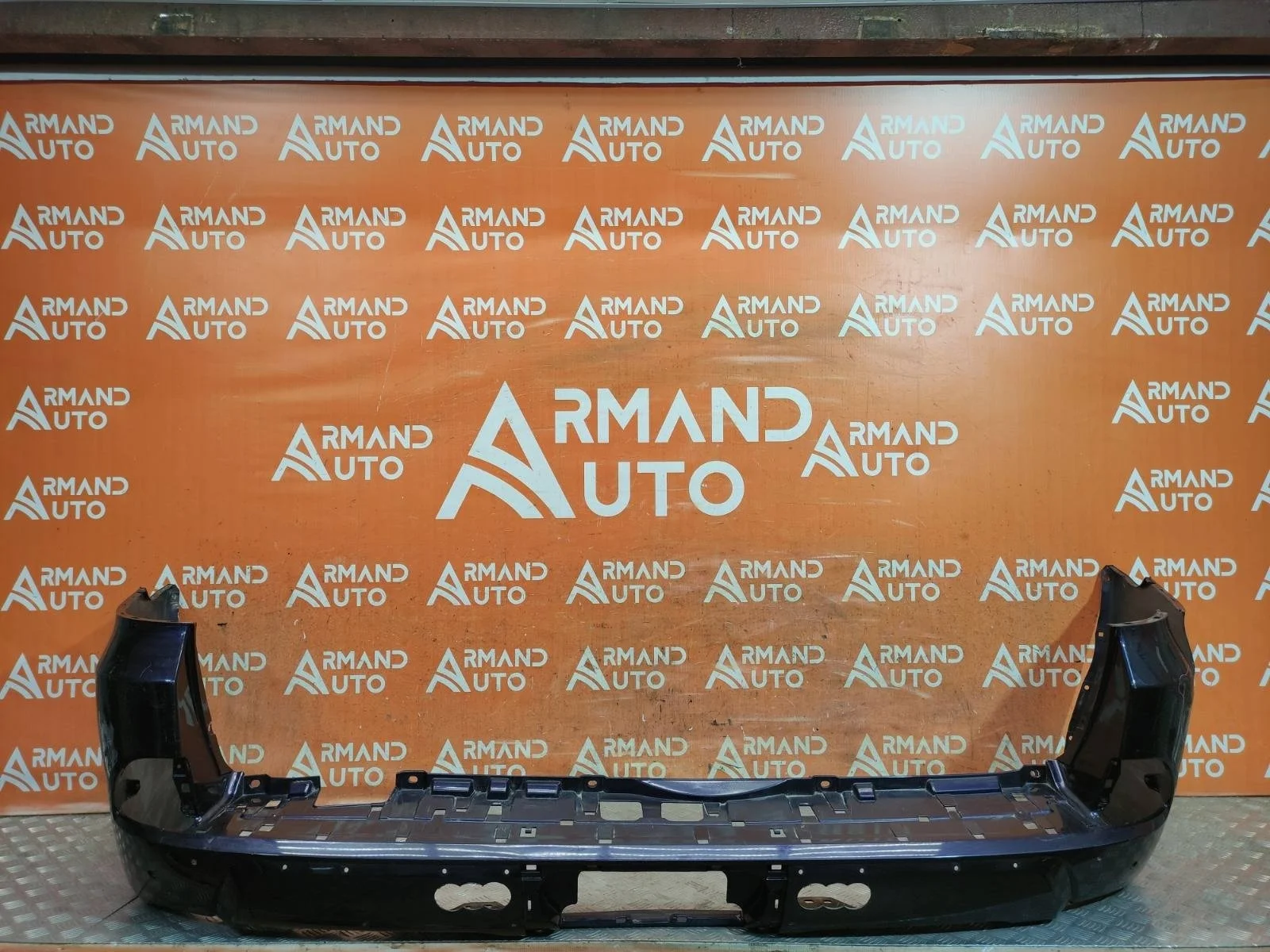 Бампер Lexus LX 2015-2023 URJ200