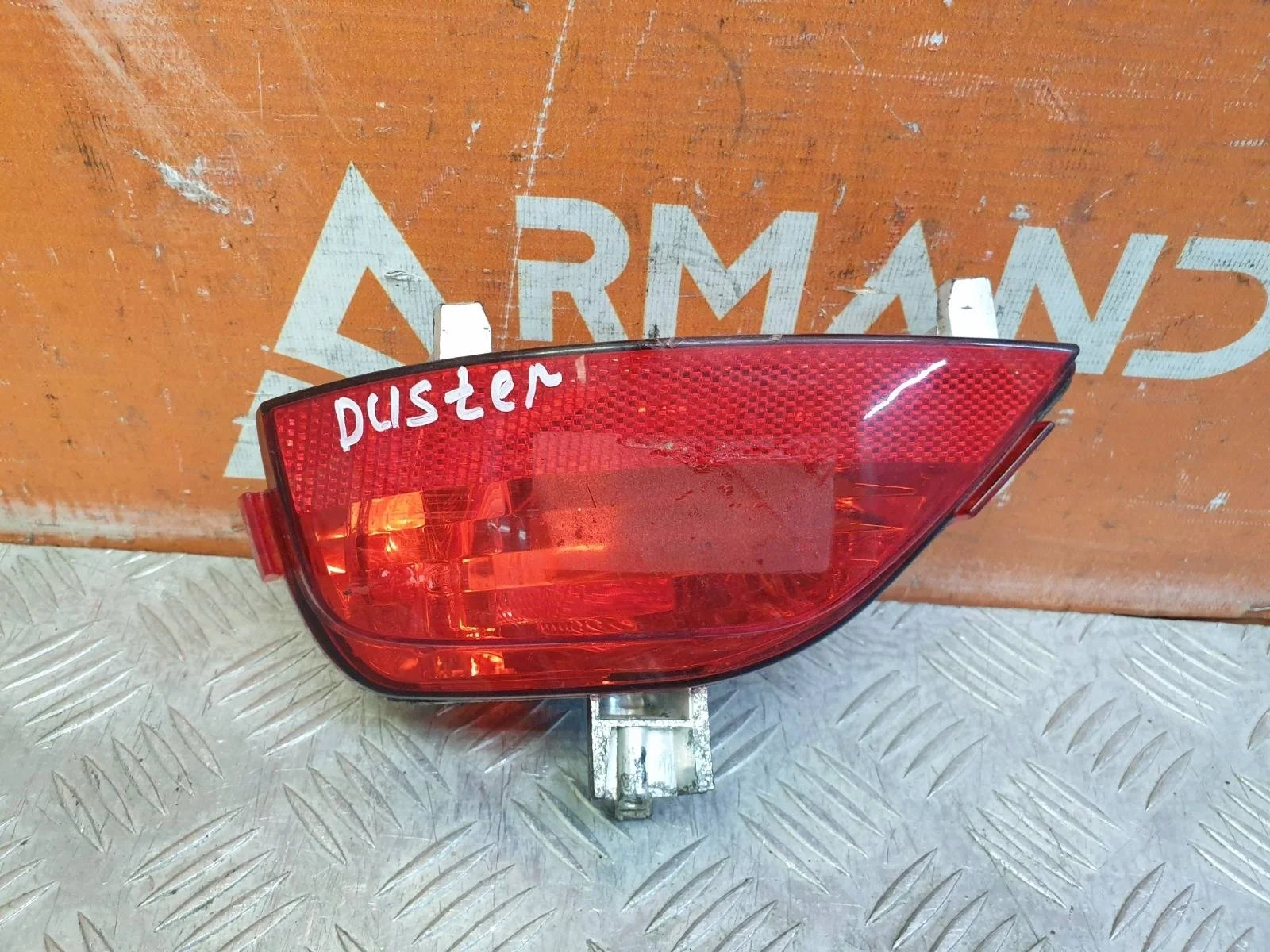 Фонарь противотуманный Renault Duster 2015-2021