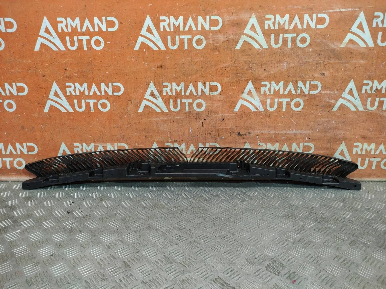 Кронштейн бампера volkswagen Tiguan 2016-нв