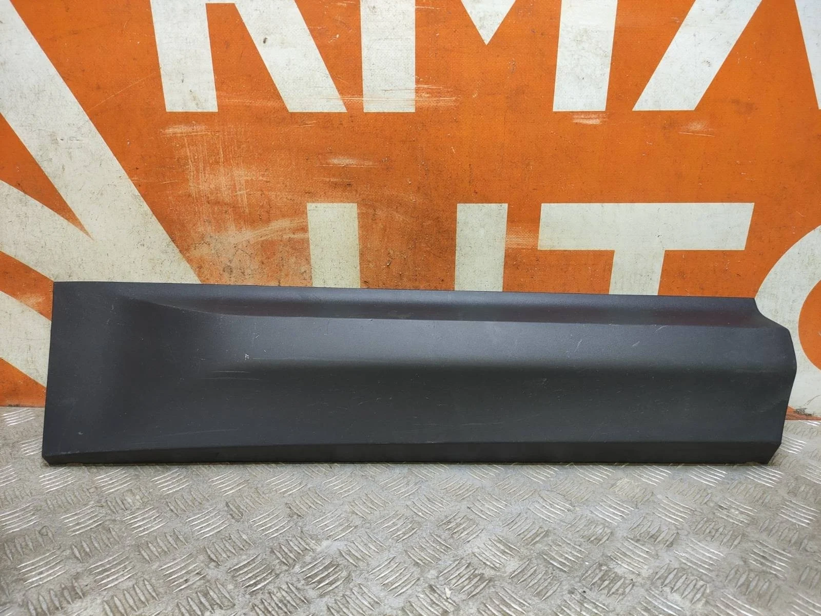 Молдинг двери SKODA Kodiaq 2016-нв