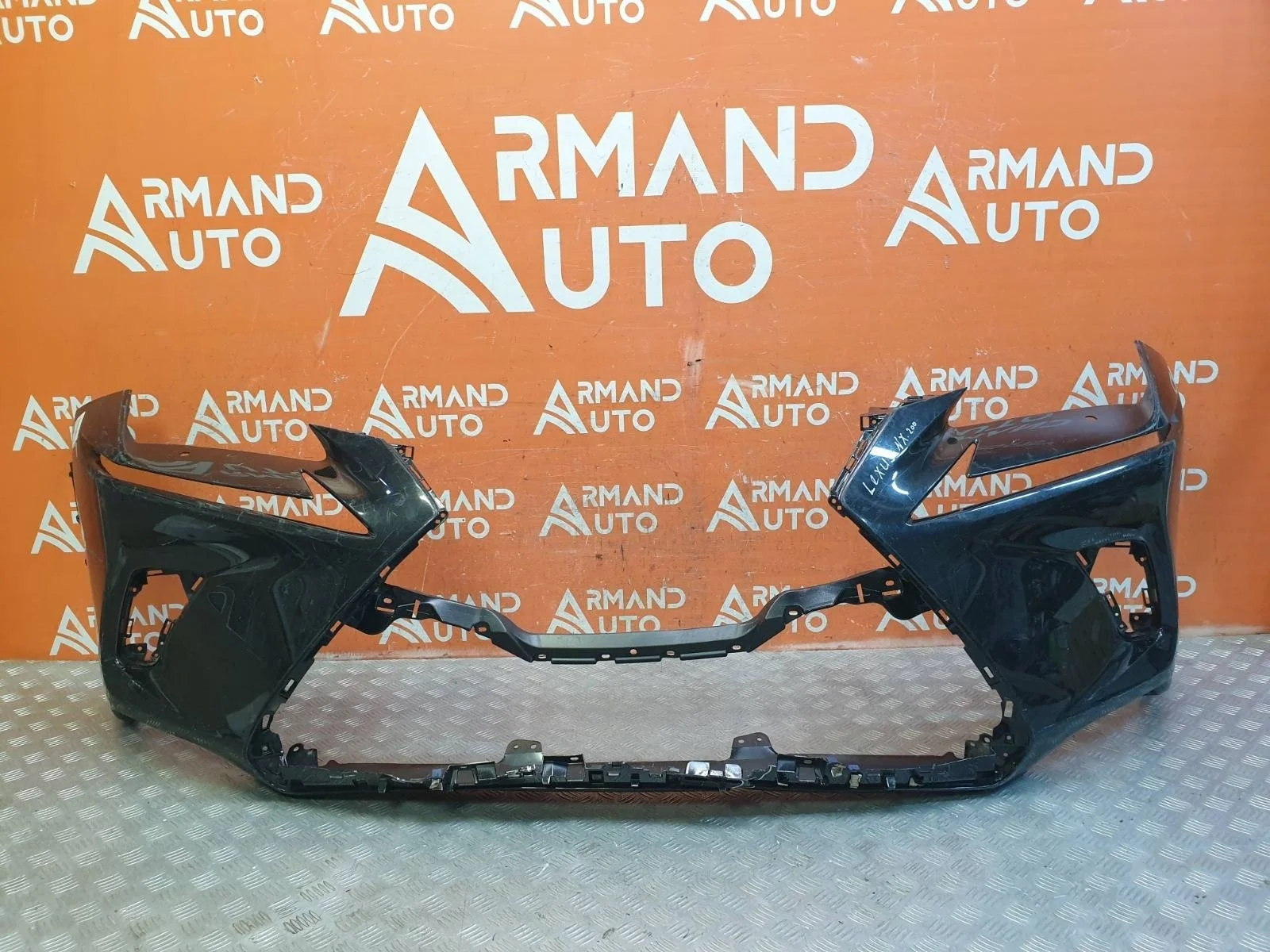 Бампер LEXUS NX 2017-2021