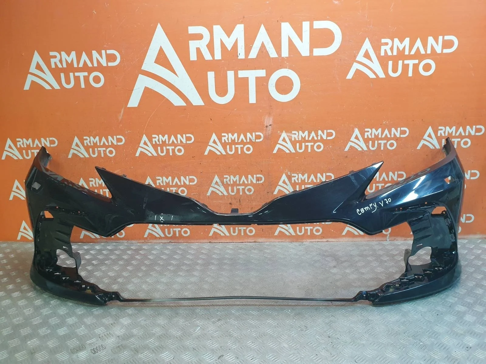 Бампер Toyota Camry 2020-нв 8 XV70