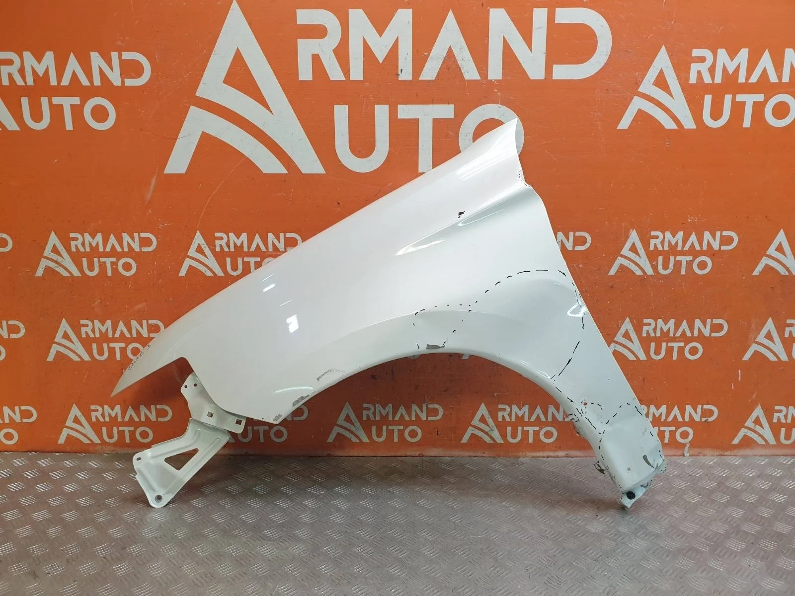 Крыло Mitsubishi Outlander 2015-нв 3