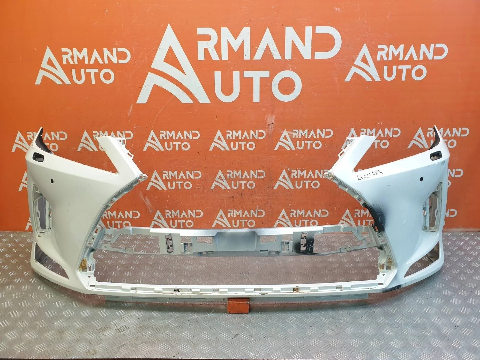 Бампер Lexus RX 2019-нв 4