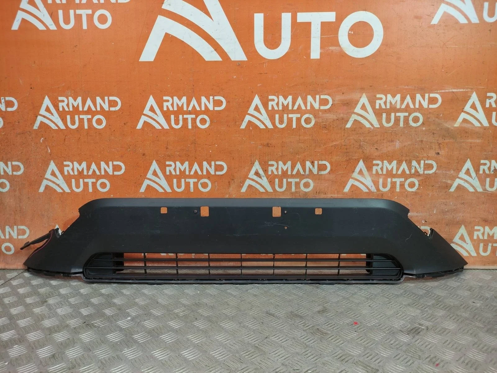 Решетка бампера Toyota RAV4 2018-нв 5 XA50