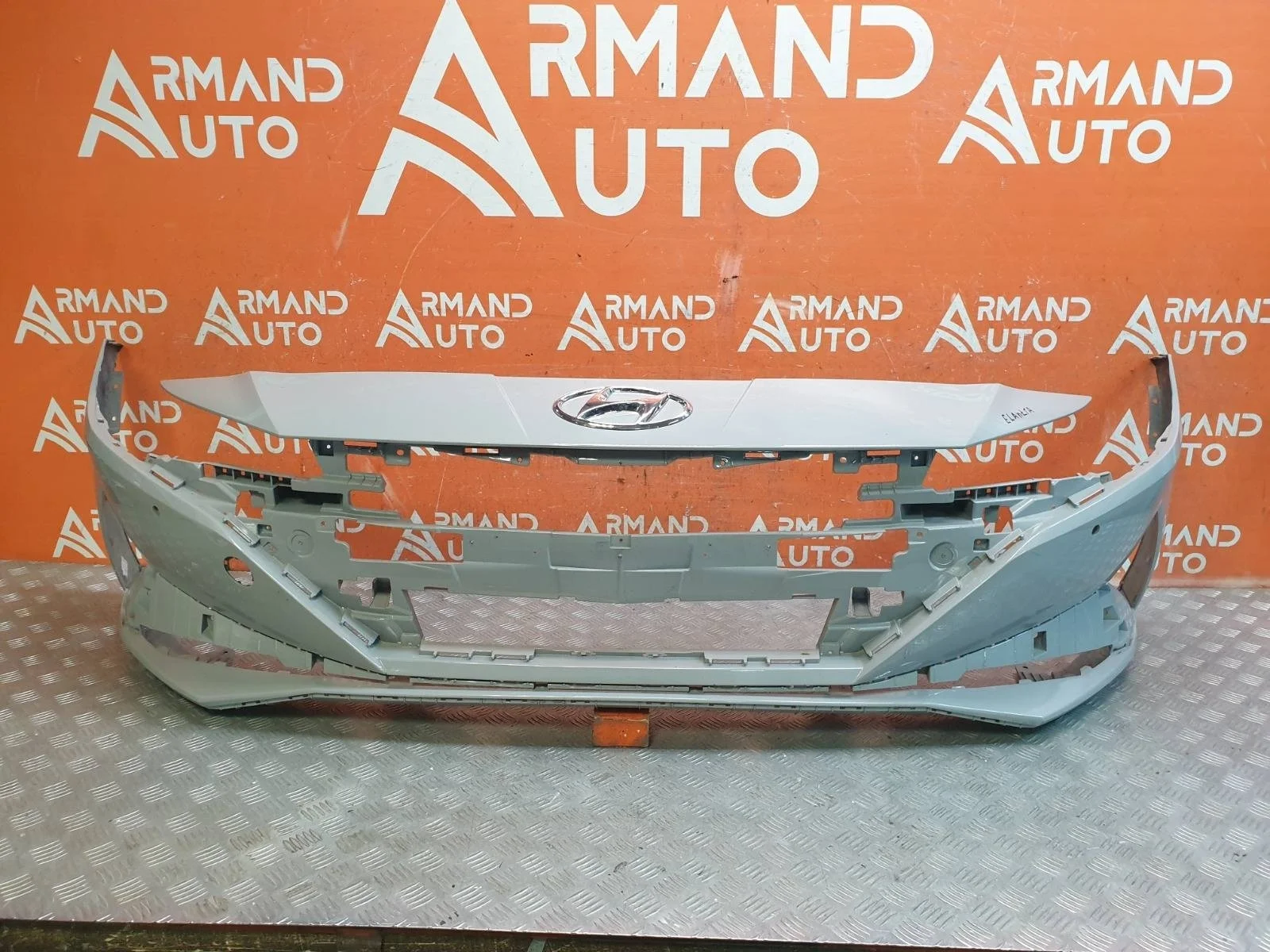 Бампер Hyundai Elantra 2020-нв 7 CN7