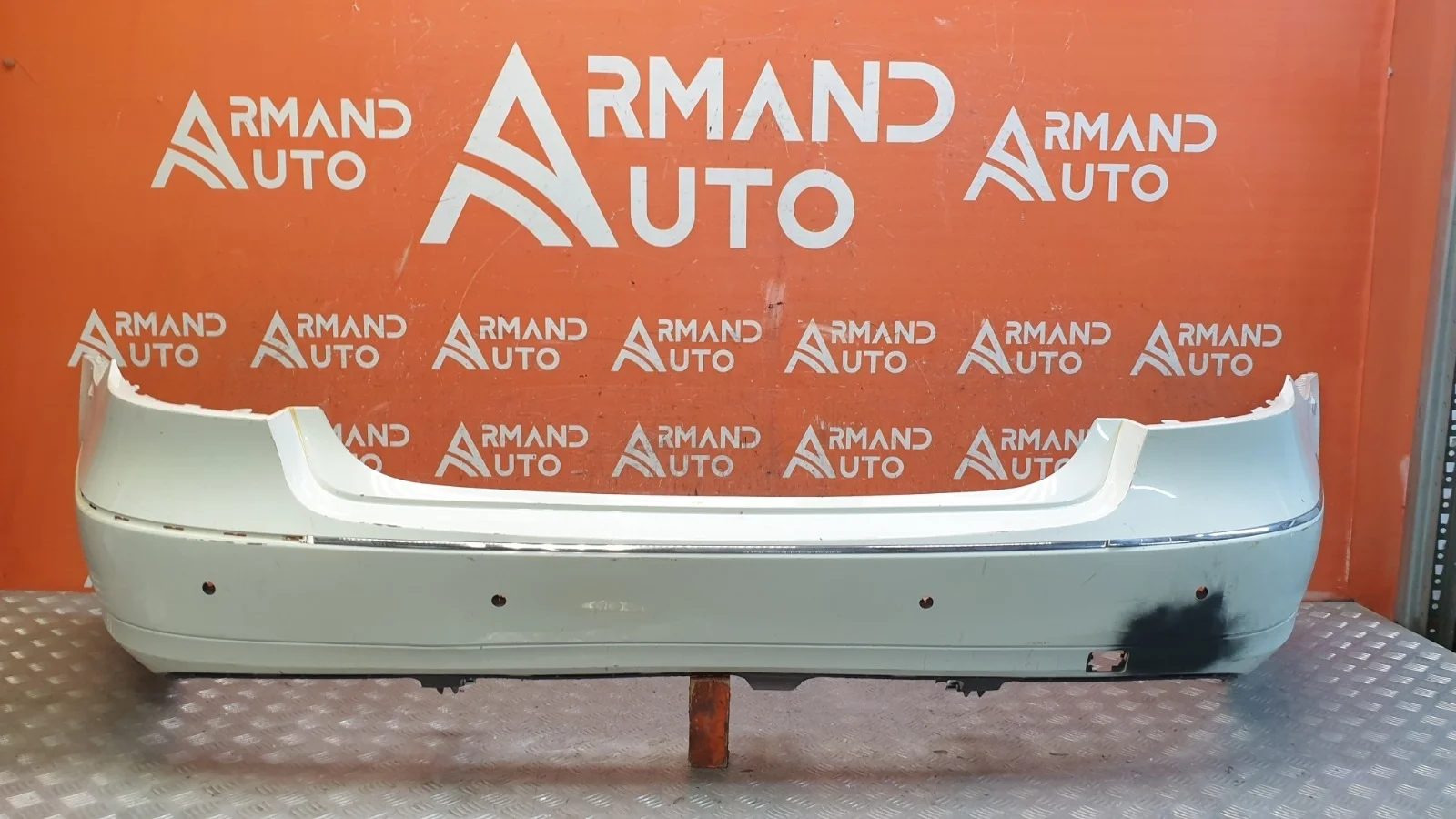 Бампер Mercedes -Class 2009-2013 W212