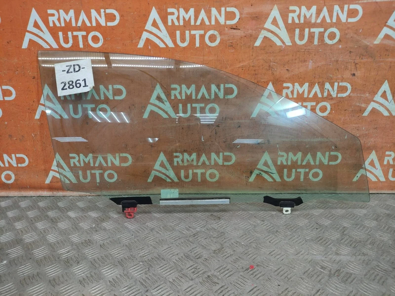 Стекло двери Toyota Corolla 2006-2013 10 E140 E150