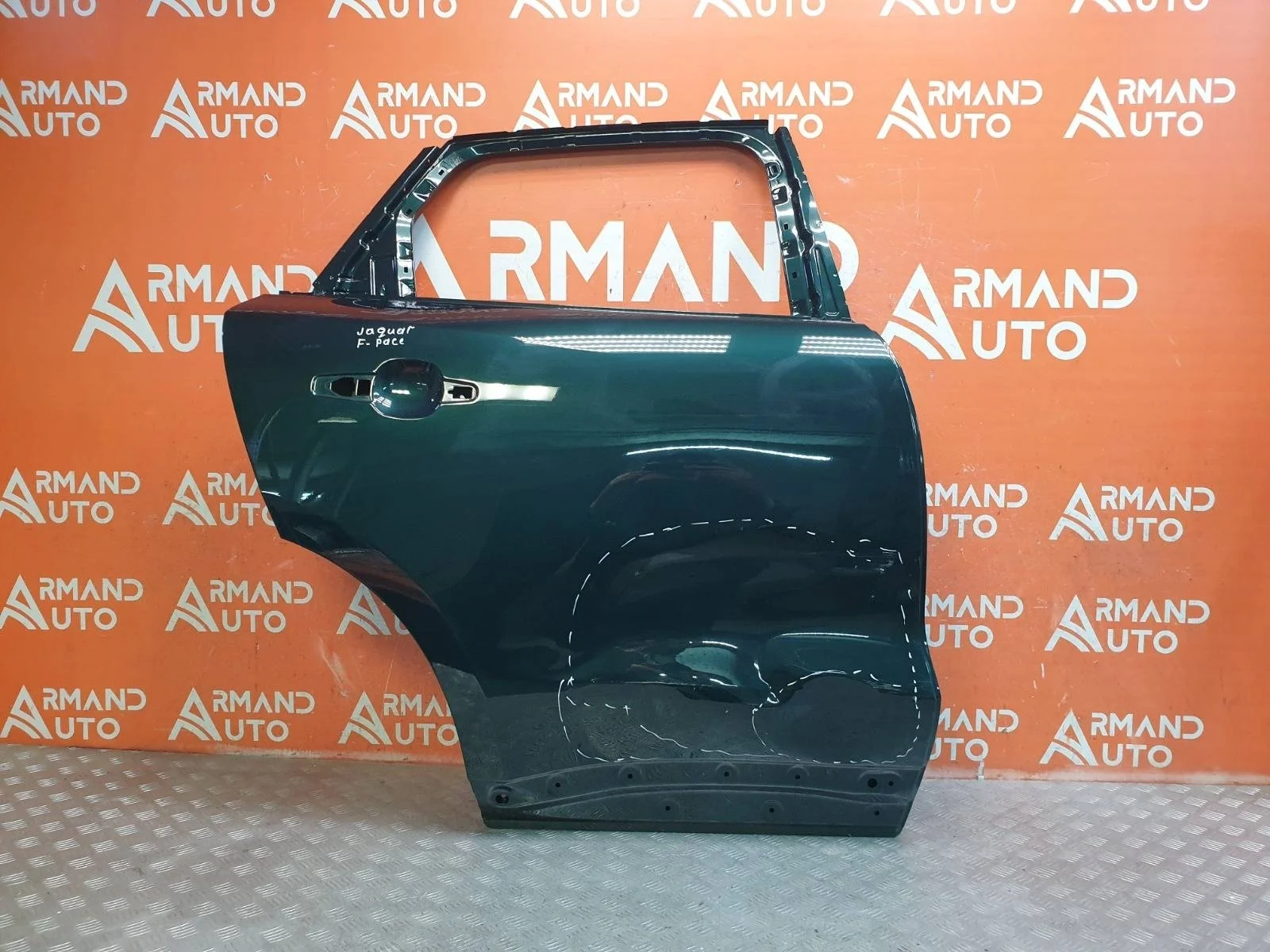 Дверь Jaguar F-PACE 2016-нв
