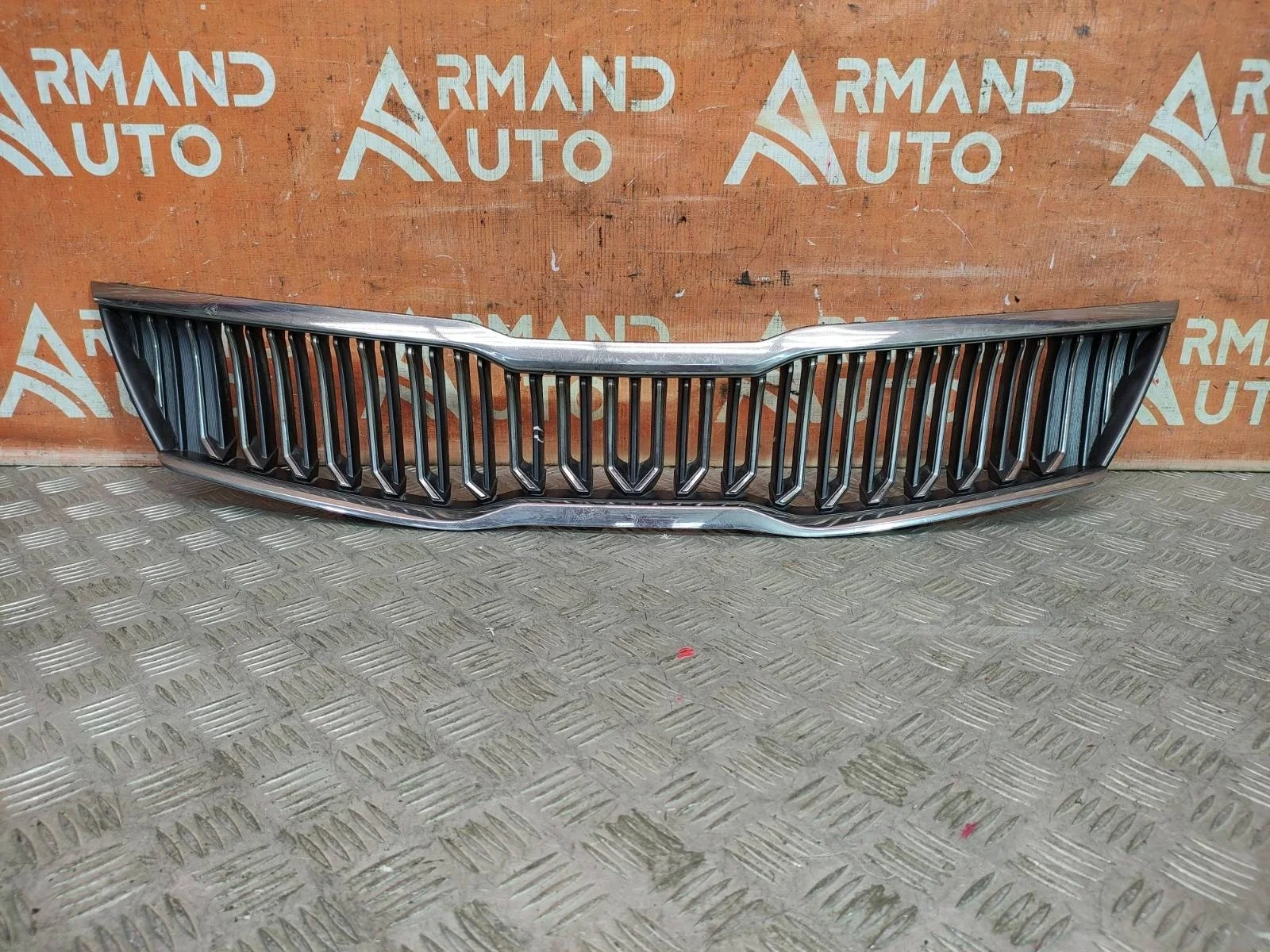 Решетка радиатора KIA Optima 2018-2020 4 JF