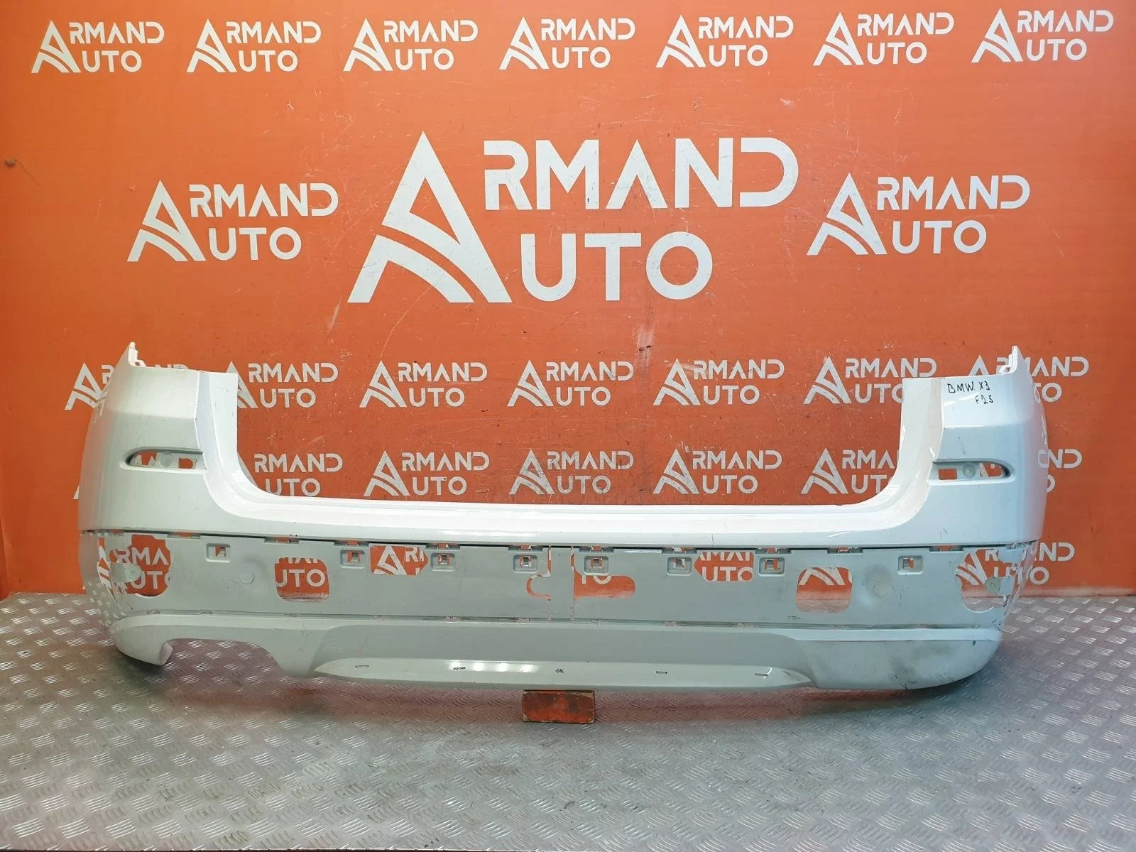 Бампер BMW X3 2010-2014 F25