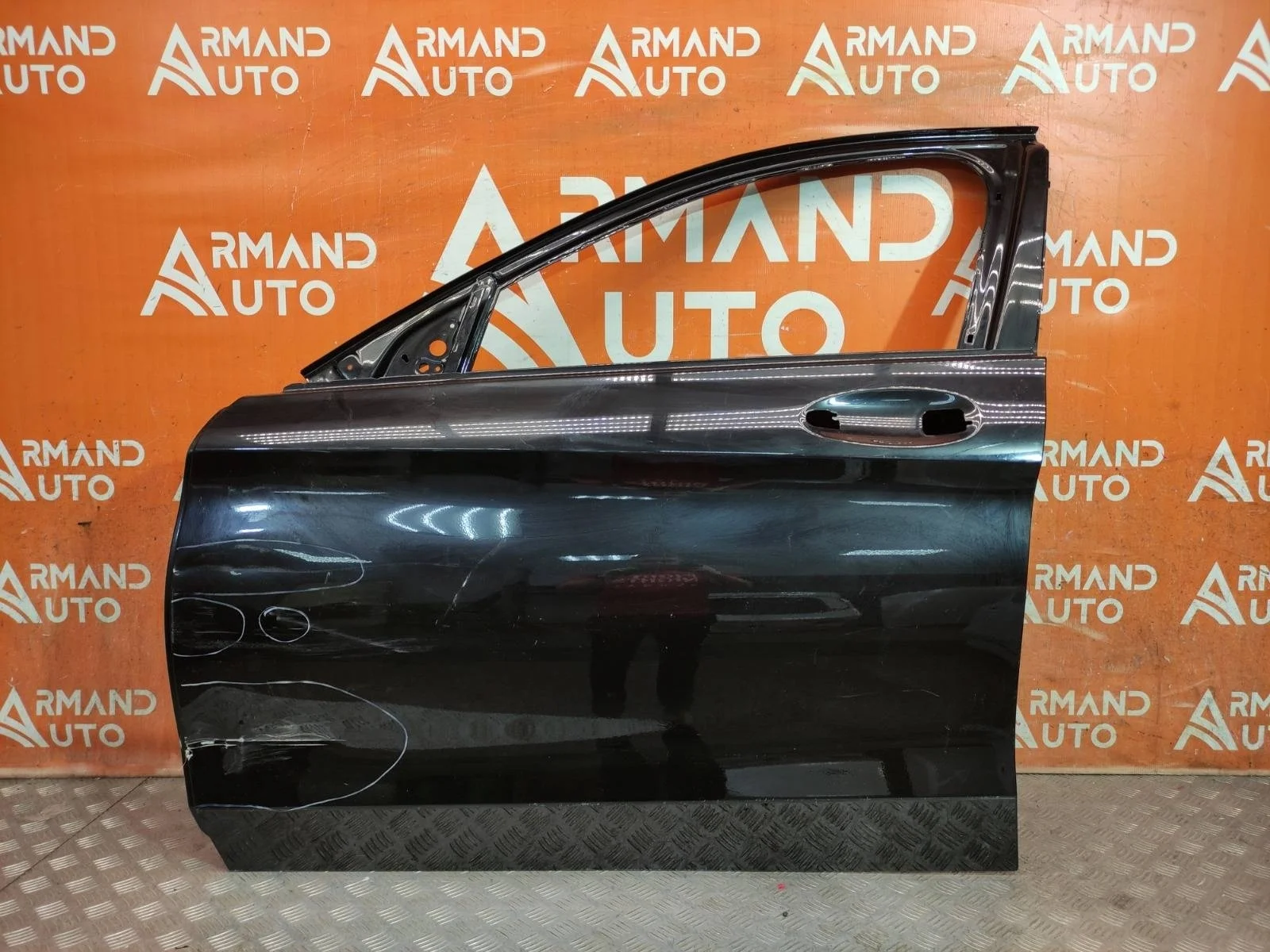 Дверь Mercedes -Class 2014-2021 W205