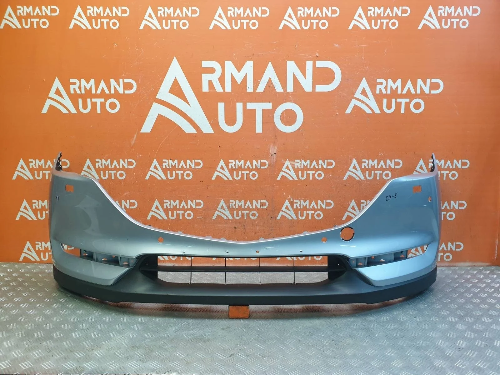 Бампер Mazda CX-5 2017-нв