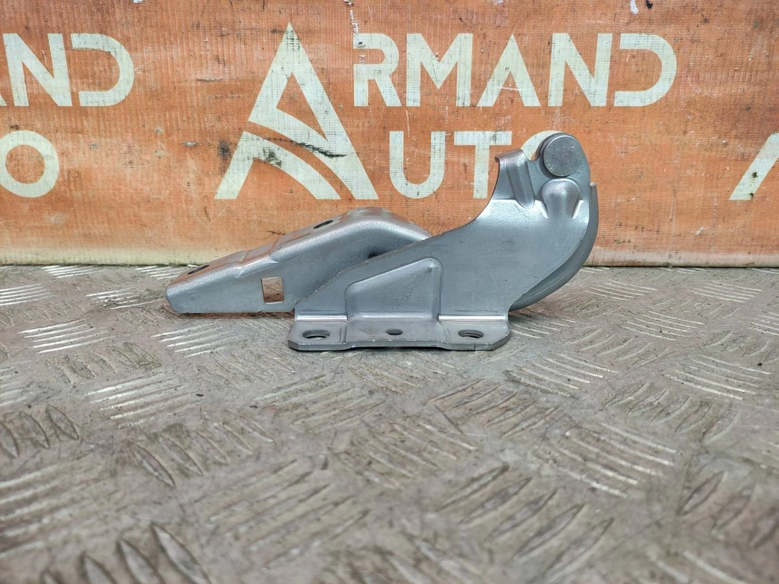 Петля капота Mitsubishi Outlander 2005-2013 XL