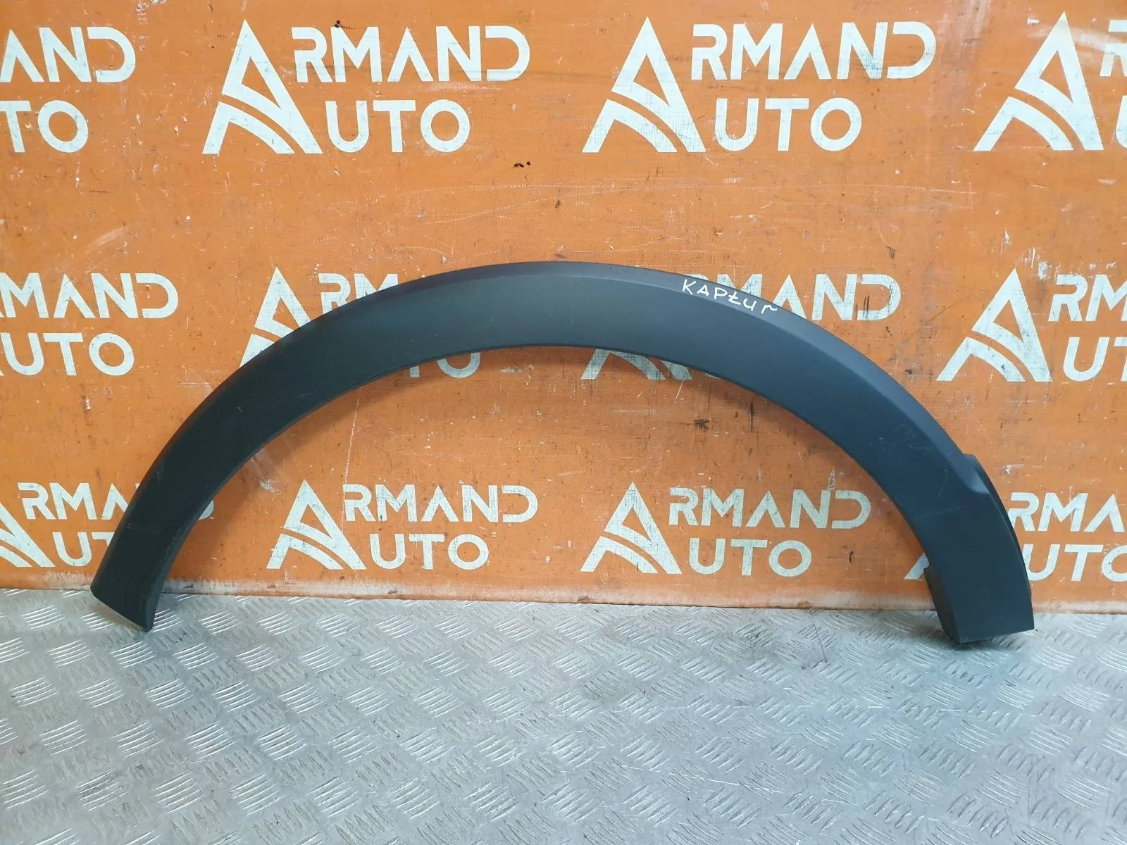 Расширитель крыла RENAULT Kaptur 2016-нв
