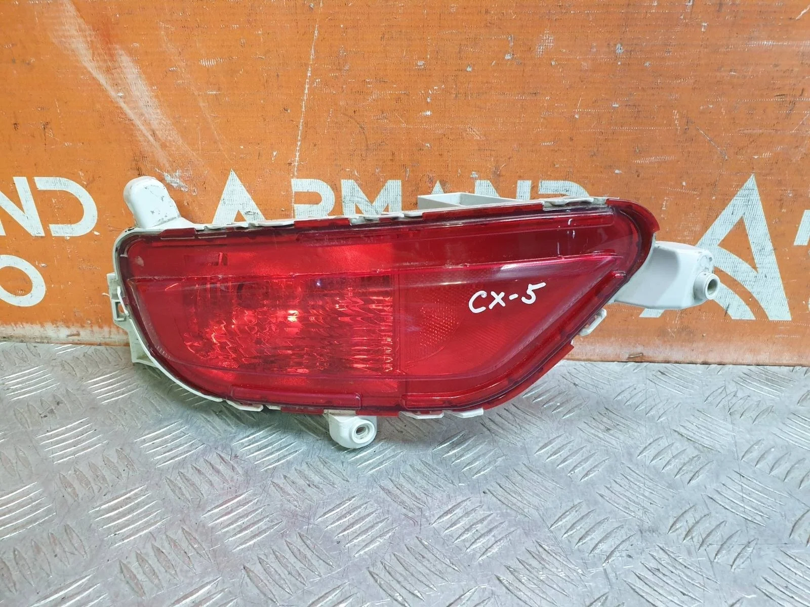 Фонарь противотуманный Mazda CX-5 2017-нв